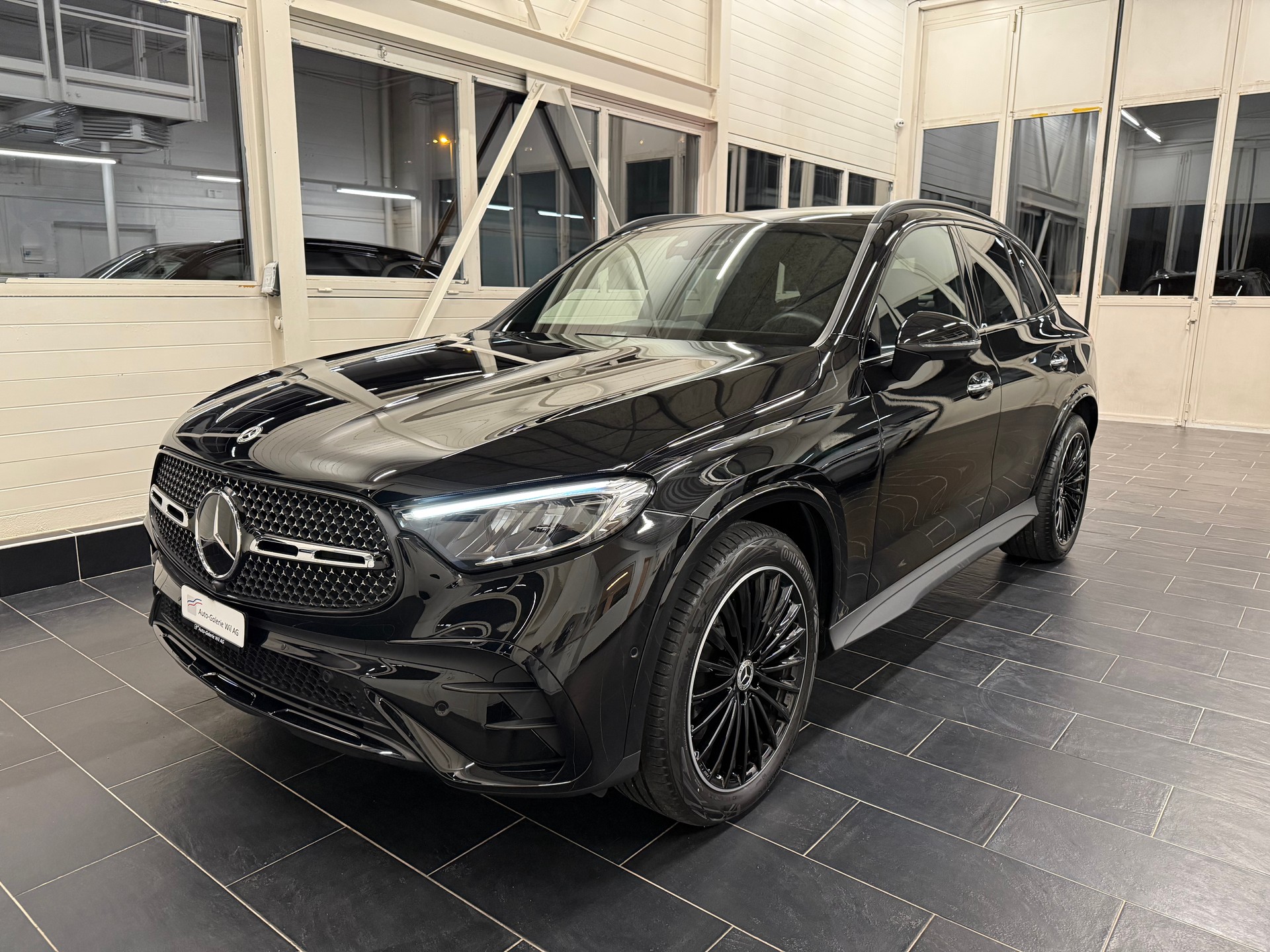 MERCEDES-BENZ GLC 220 d AMG Line 4matic