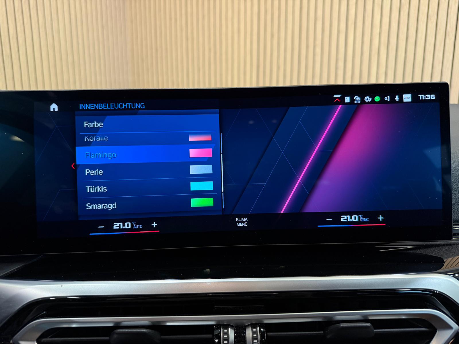 BMW M3 Touring xDrive Competition M *CH-Fahrzeug*-image-17