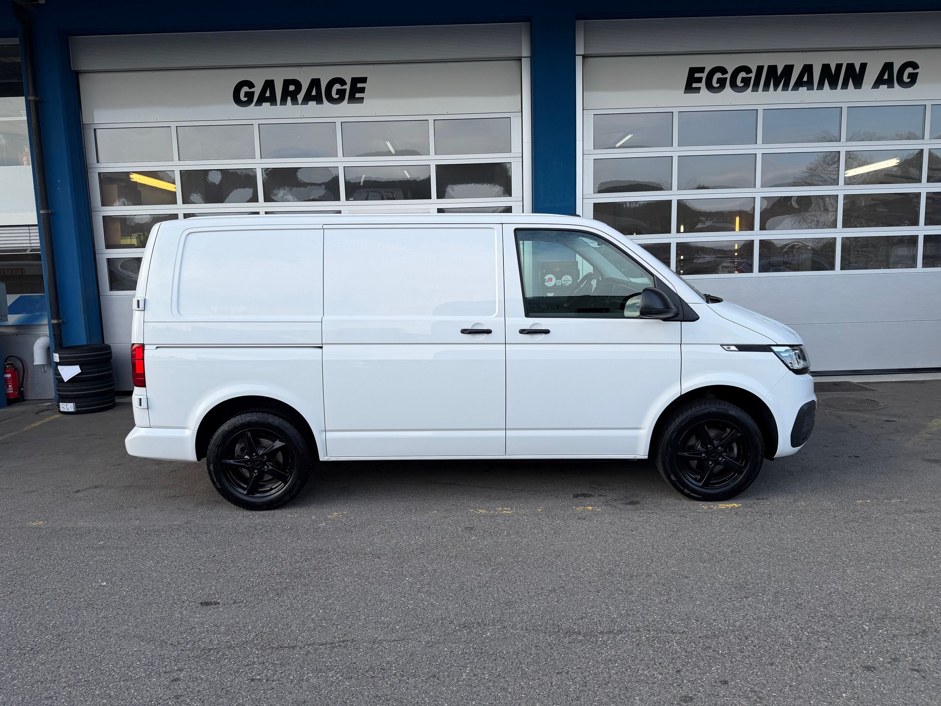 VW T6.1 2.0 TDI DSG-image-2