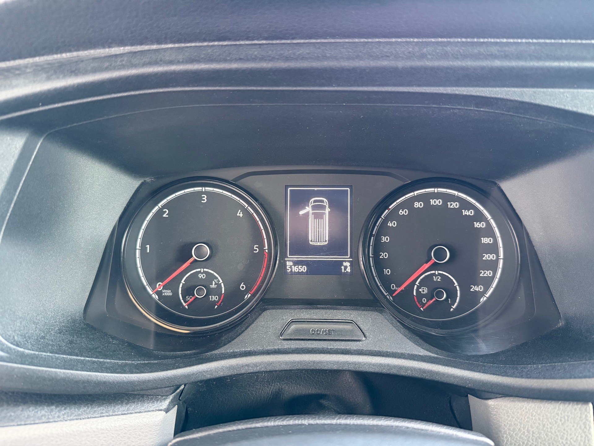 VW T6.1 2.0 TDI DSG-image-14