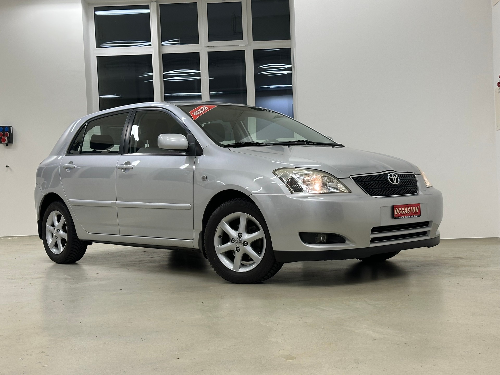 TOYOTA Corolla 1.6 Linea Sol-image-4