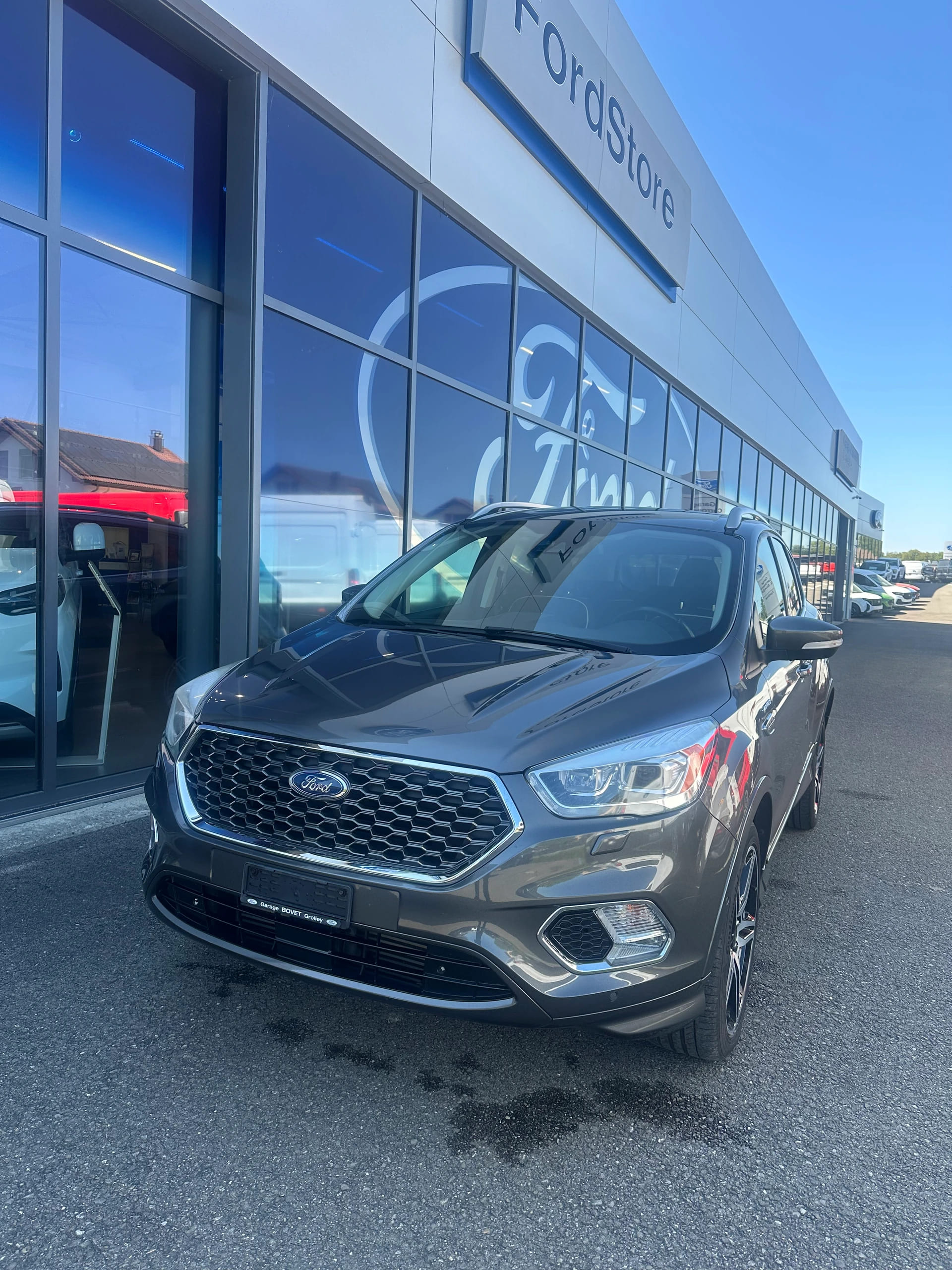 FORD Kuga 2.0 TDCi 180 Vignale FPS-image-0