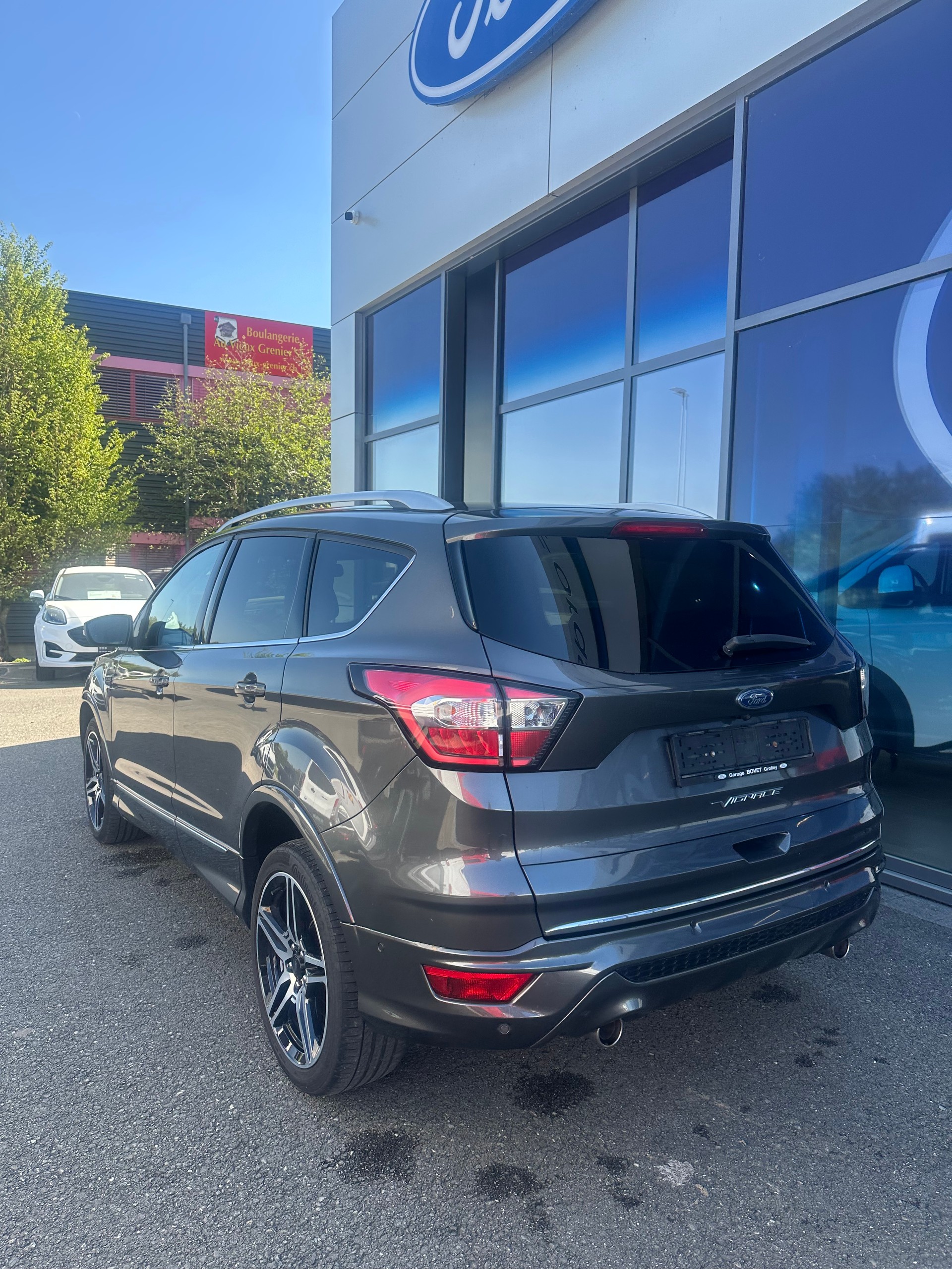 FORD Kuga 2.0 TDCi 180 Vignale FPS-image-3