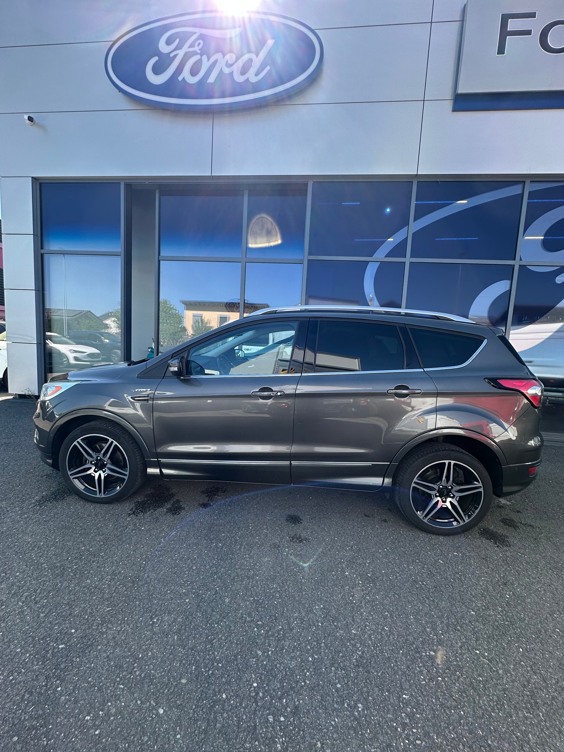 FORD Kuga 2.0 TDCi 180 Vignale FPS-image-2
