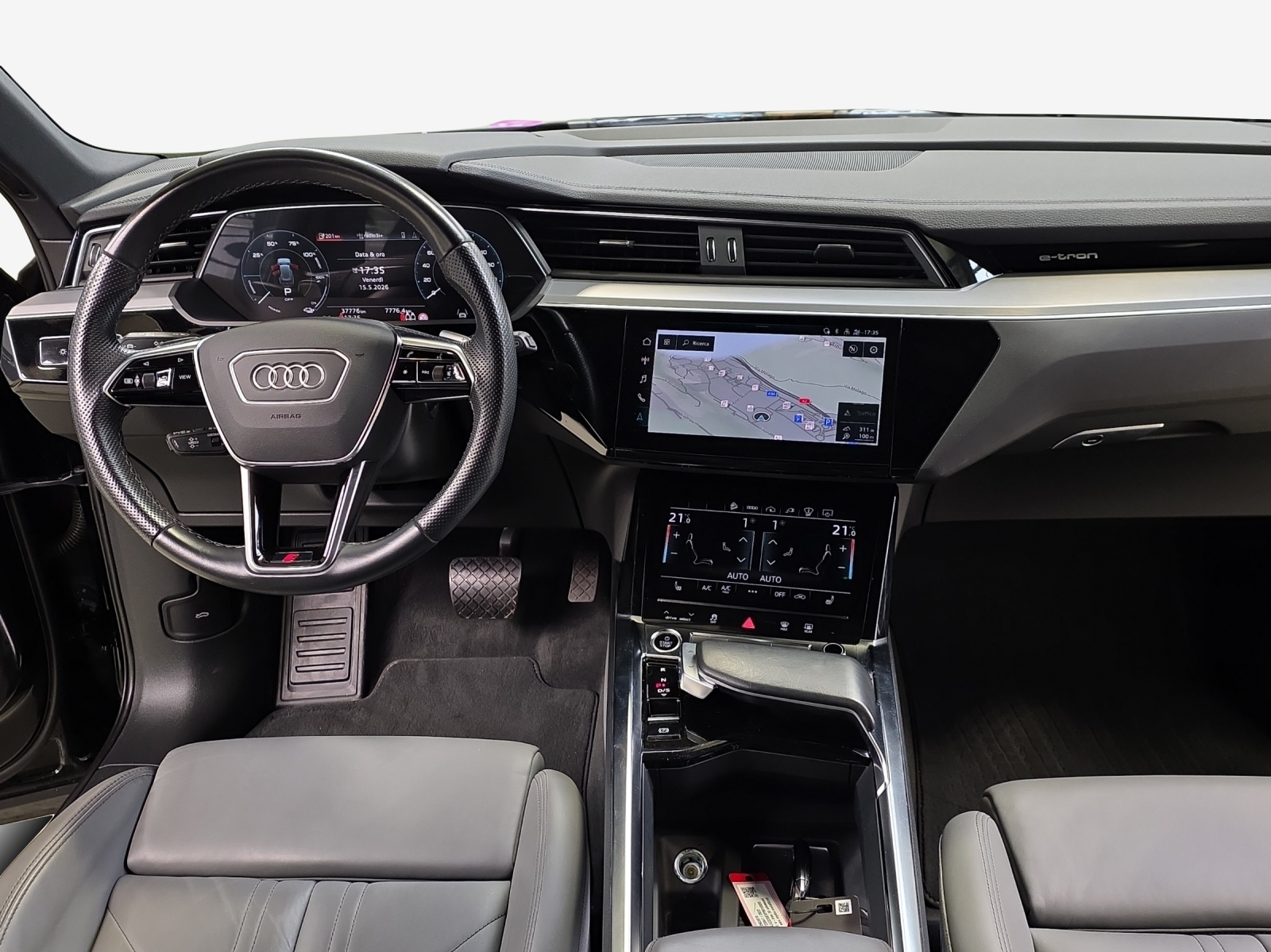 AUDI e-tron 55 Advanced quattro-image-9