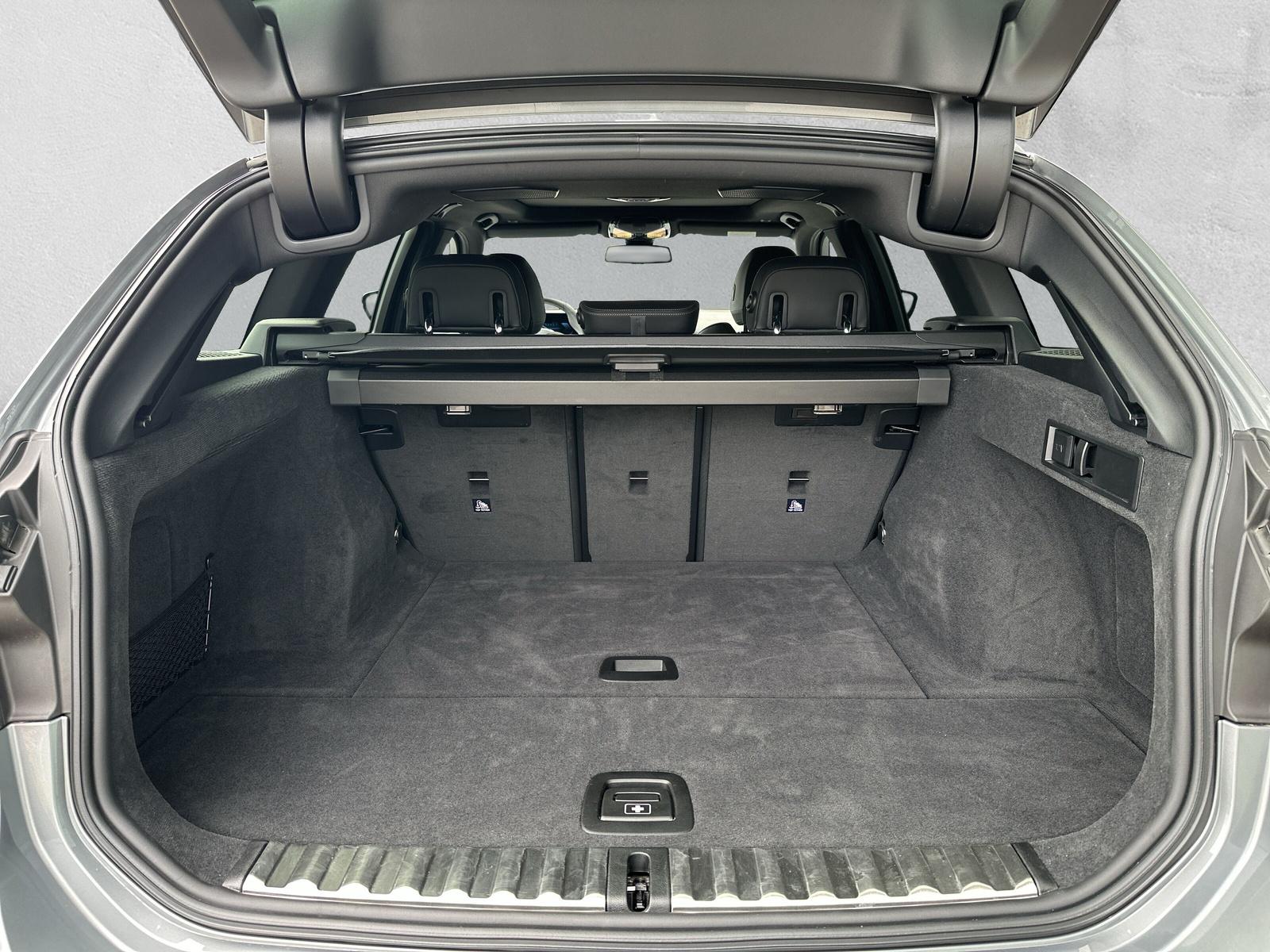 BMW 320d M Sport Touring xDrive G21 (CH)-image-9