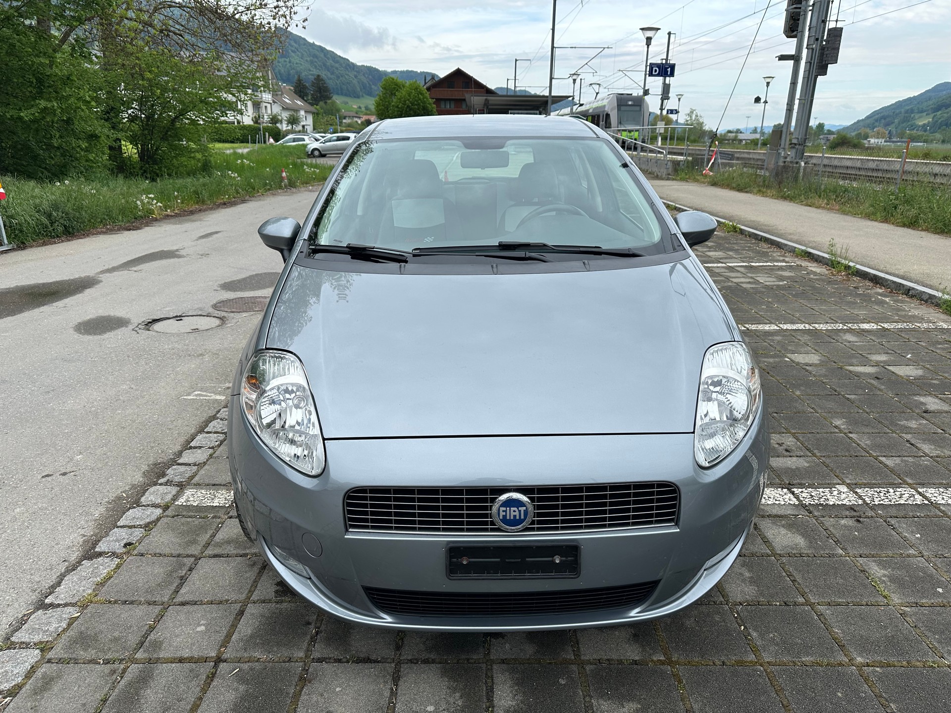 FIAT Punto 1.4 Dynamic Frisch ab MFK und grossem Service-image-2
