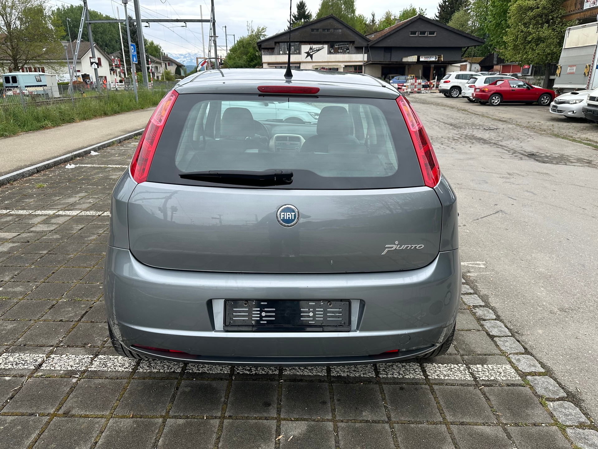 FIAT Punto 1.4 Dynamic Frisch ab MFK und grossem Service-image-6