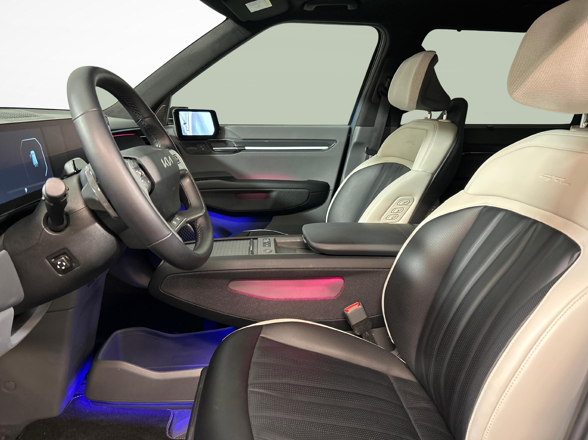 KIA EV9 99.8 kWh GT-Line 4x4-image-3