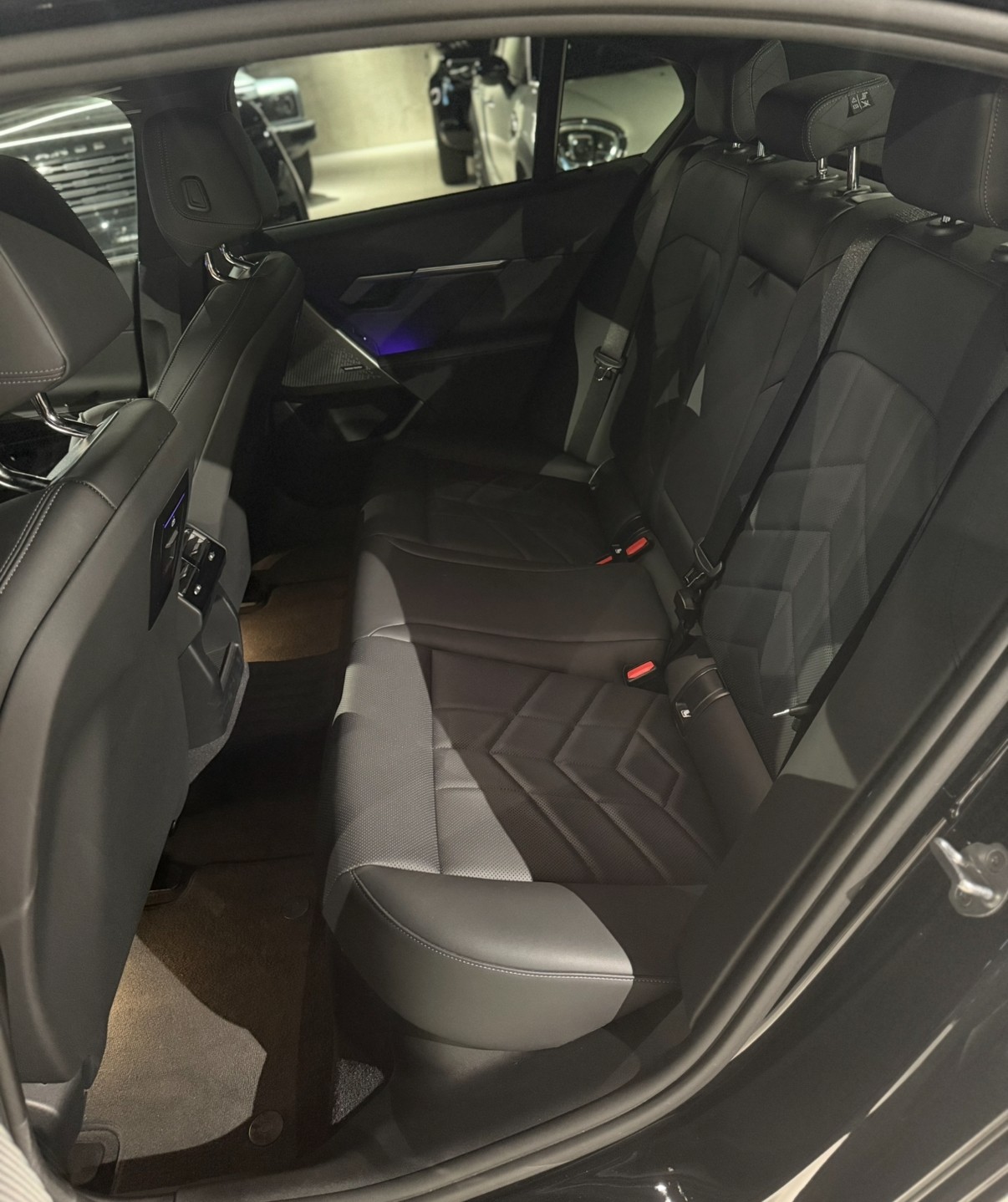 BMW 520d xDrive 48V M Sport Steptronic-image-7
