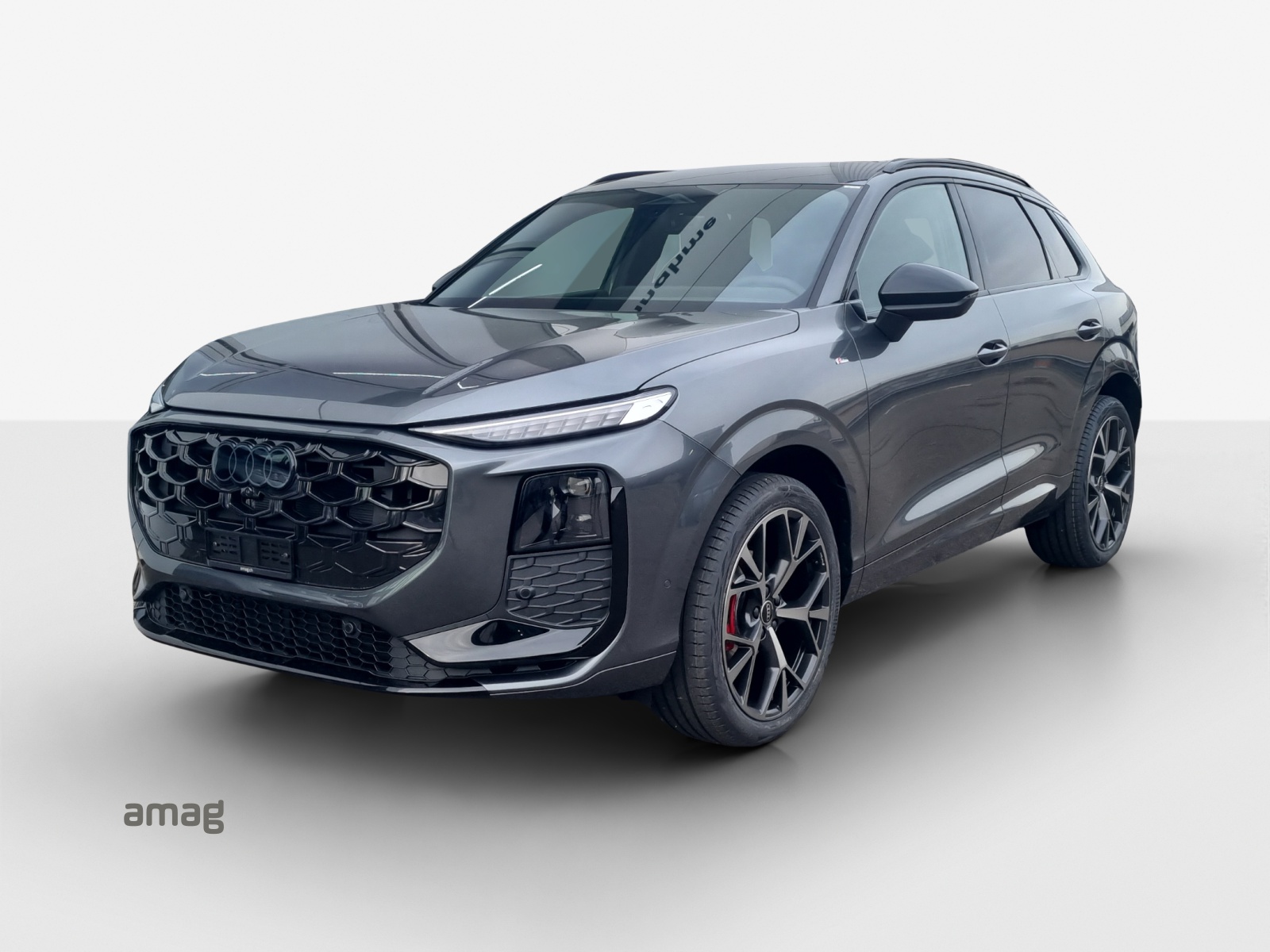 AUDI Q3 SUV e-hybrid 200 kW S tronig-image-0