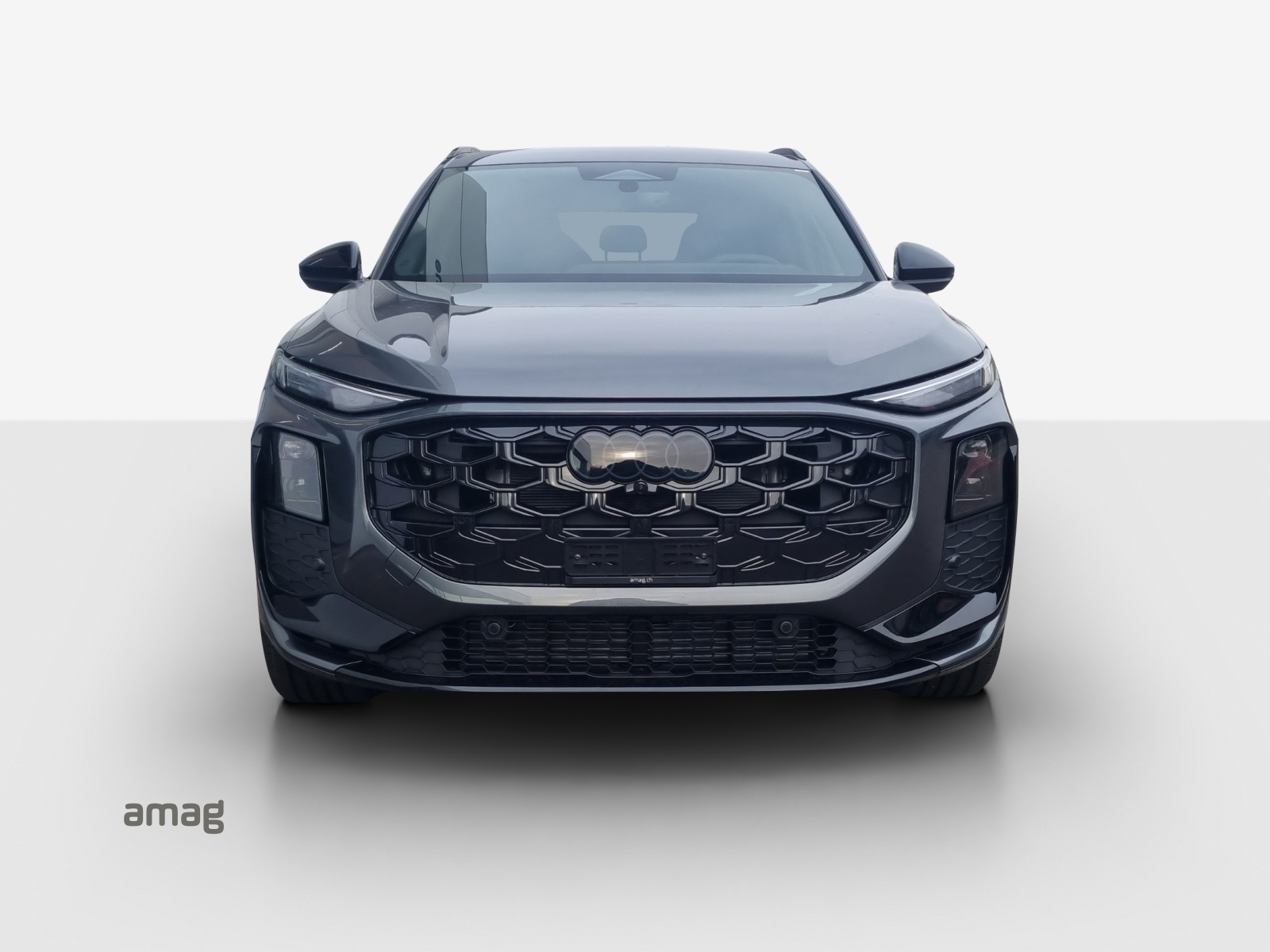 AUDI Q3 SUV e-hybrid 200 kW S tronig-image-6