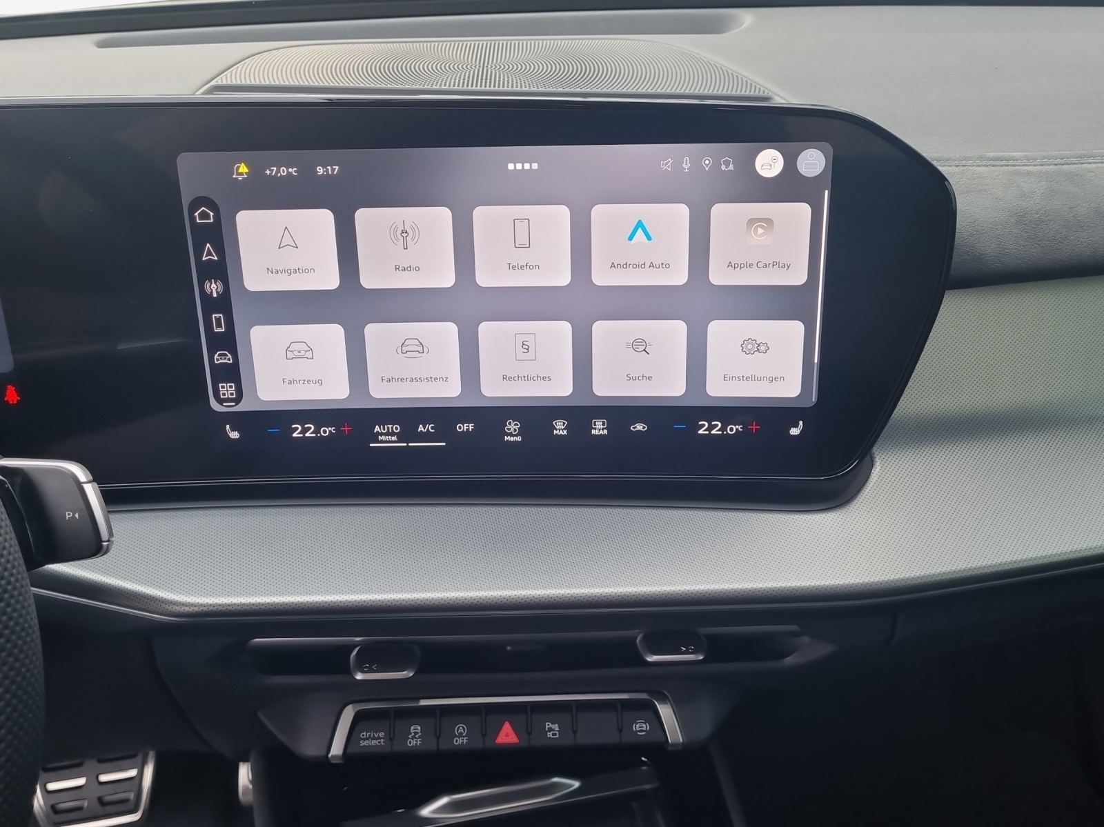 AUDI Q3 SUV e-hybrid 200 kW S tronig-image-10