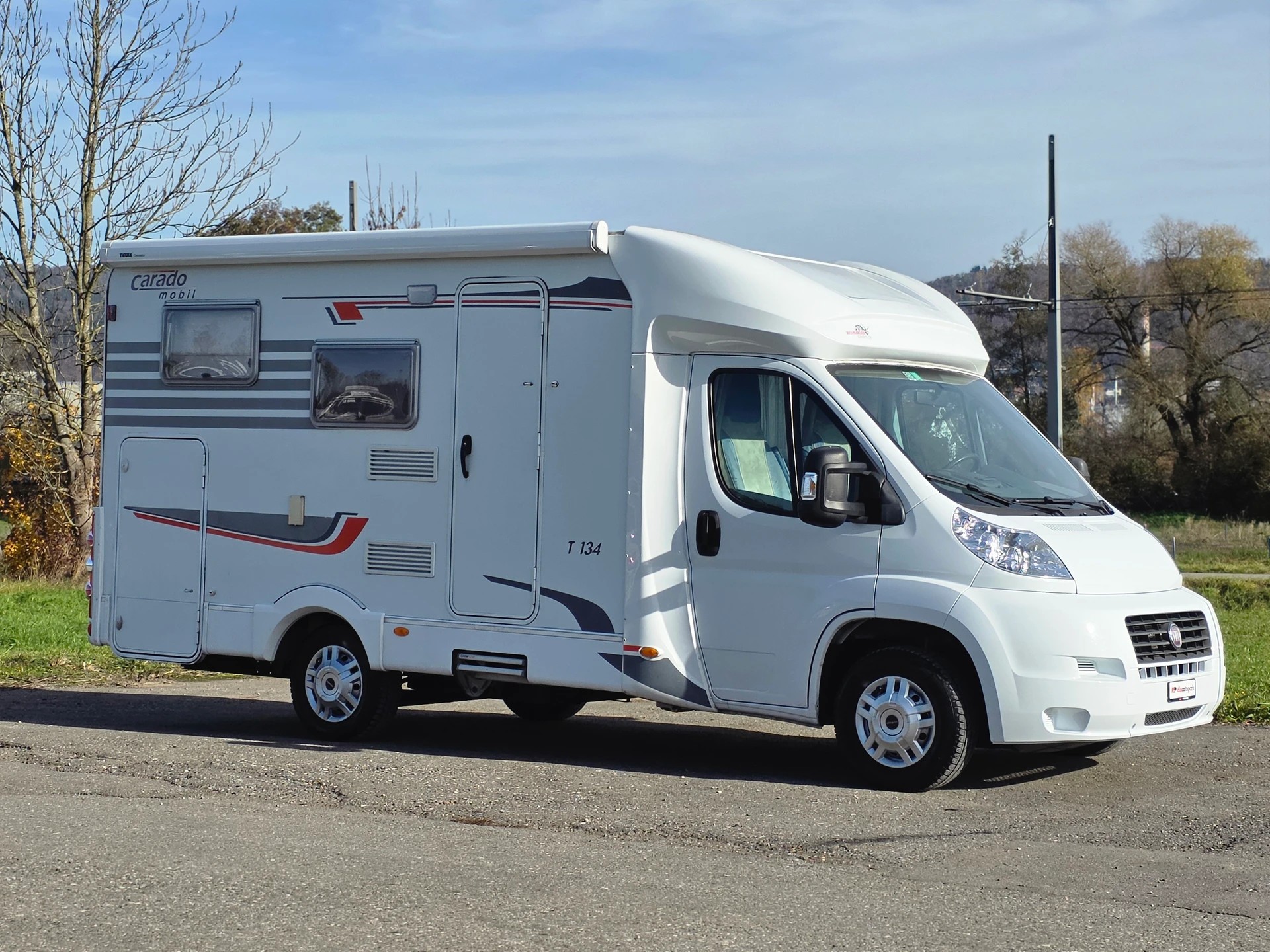 FIAT Ducato Capron Carado T134 Kompakt * Küche * Klima * WC/Dusche * TV * 2 Betten *-image-3