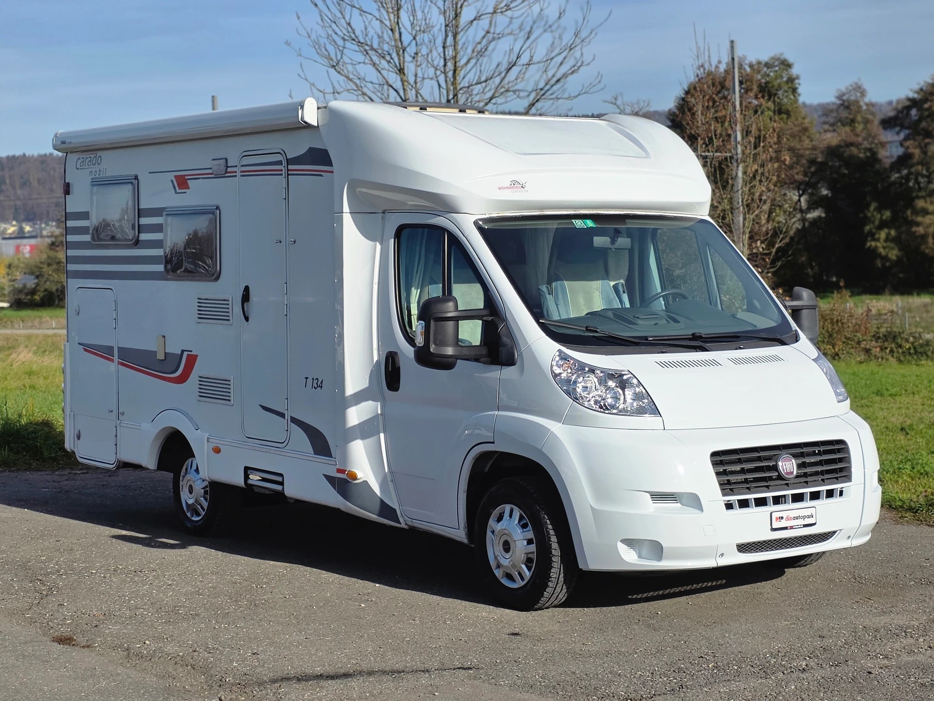 FIAT Ducato Capron Carado T134 Kompakt * Küche * Klima * WC/Dusche * TV * 2 Betten *-image-2