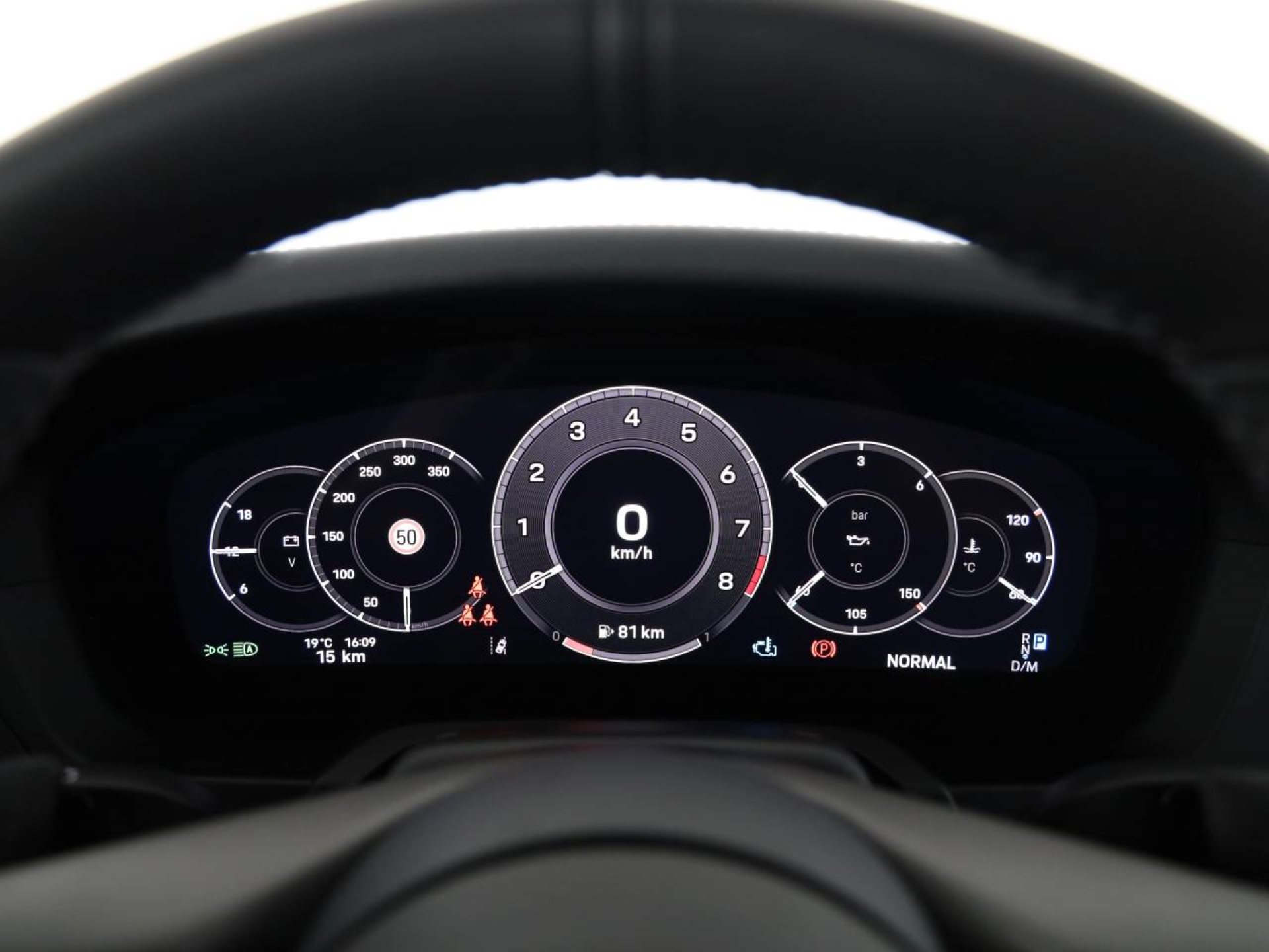 PORSCHE 911 Carrera 4S Cabriolet-image-13