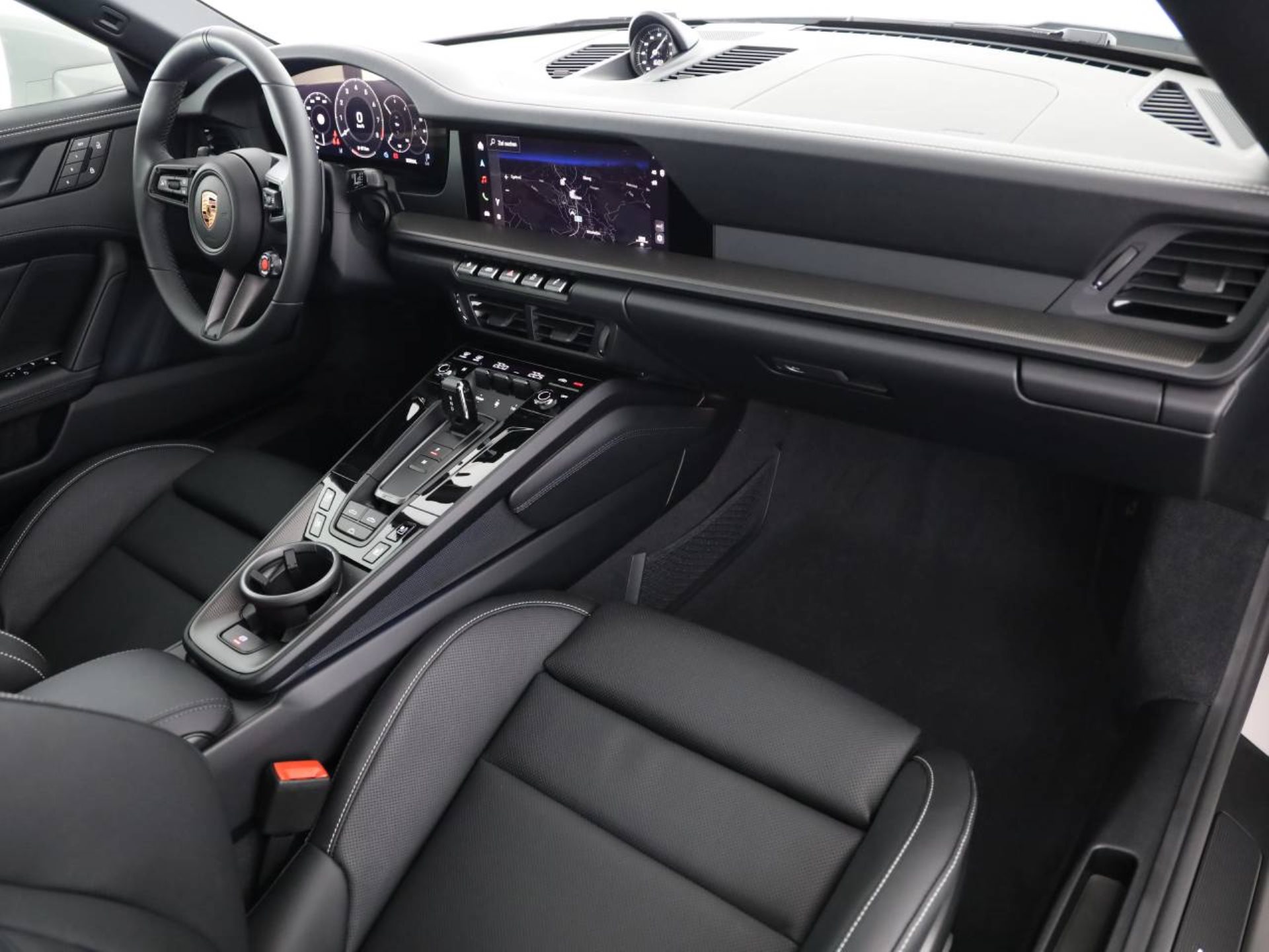 PORSCHE 911 Carrera 4S Cabriolet-image-11
