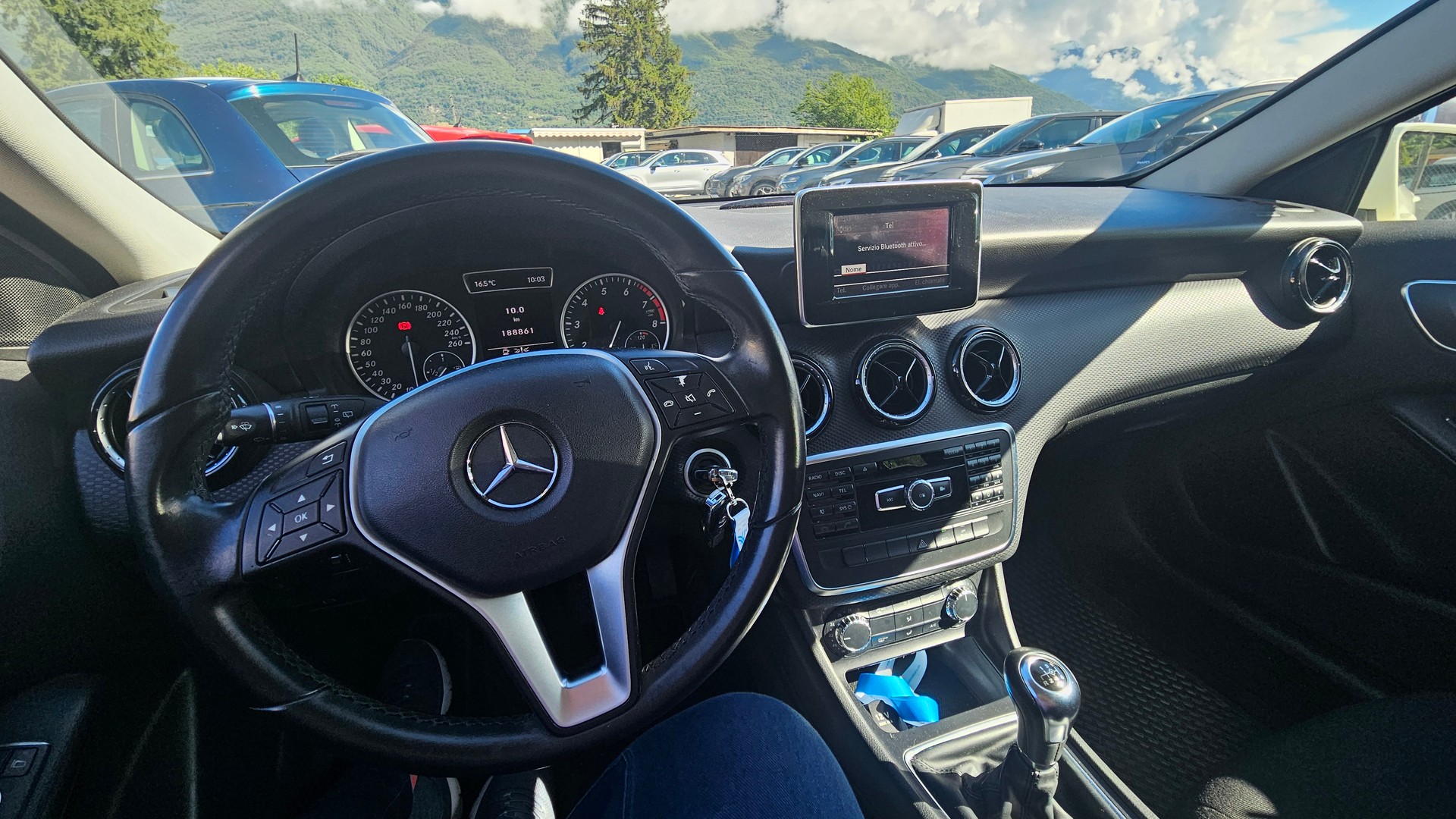 MERCEDES-BENZ A 180-image-6