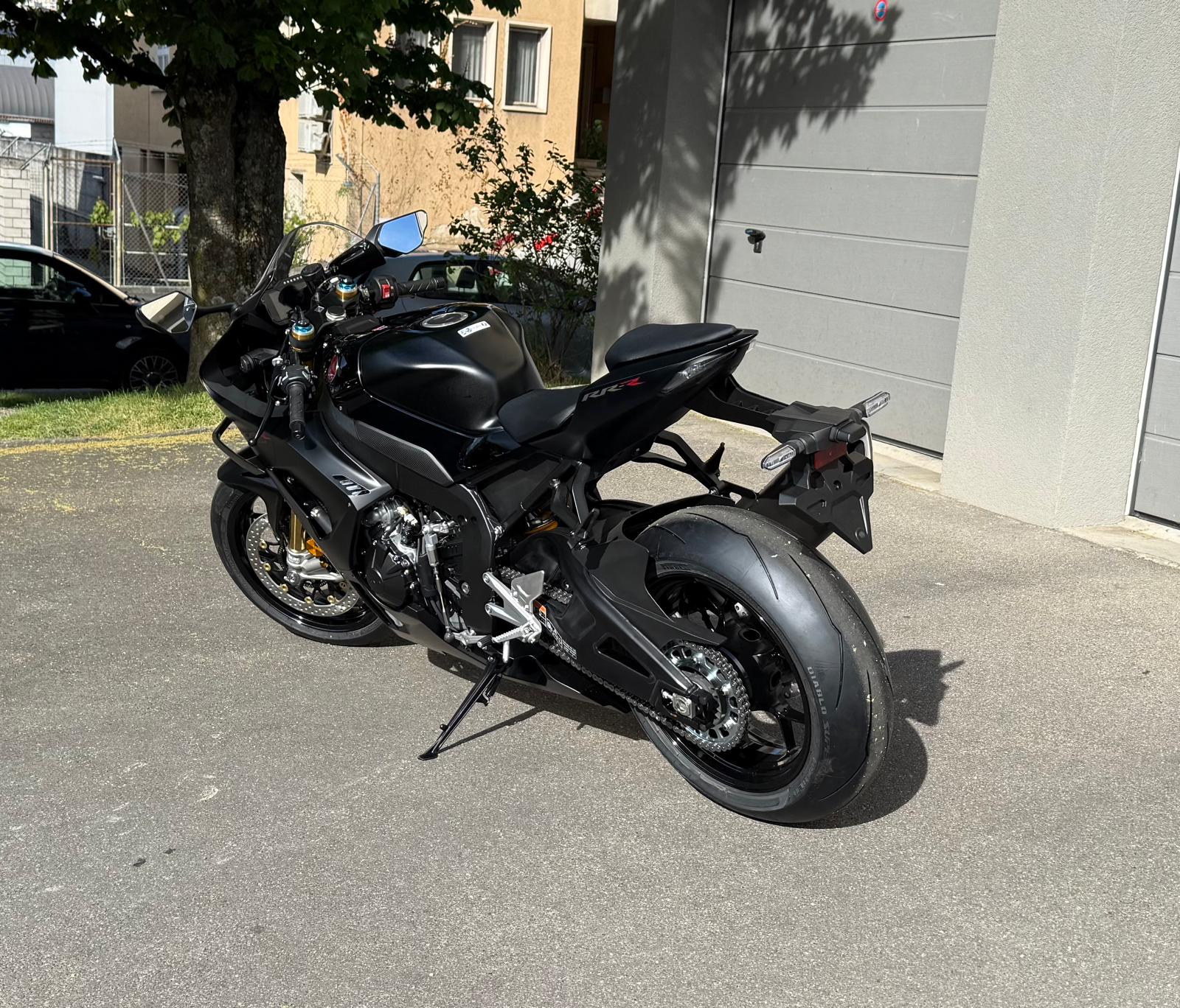 HONDA CBR 1000 RR-R Fireblade SP-image-4