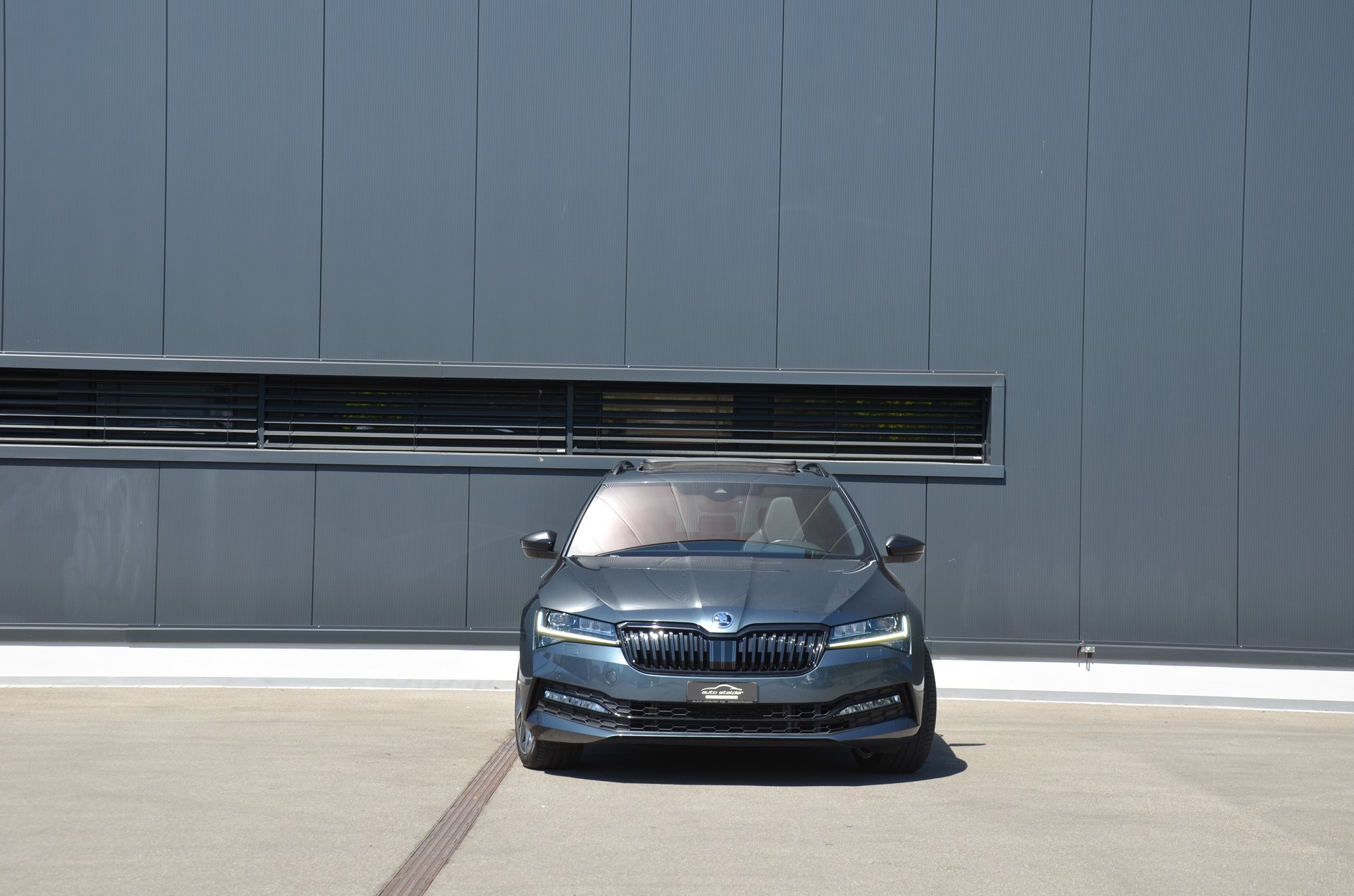 SKODA Superb Combi 2.0 TSI SportLine Plus 4x4 DSG-image-5