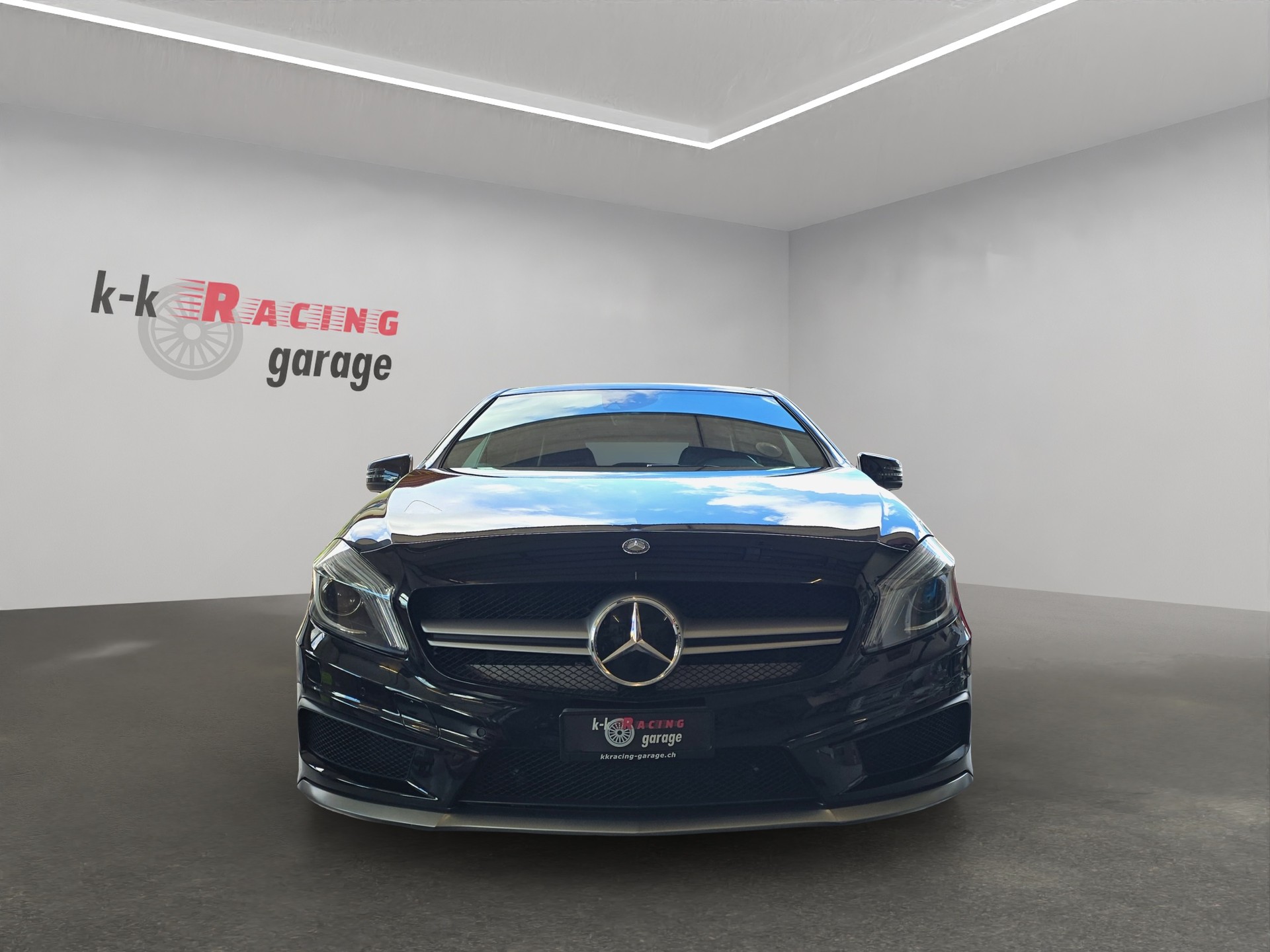 MERCEDES-BENZ A 45 AMG 4Matic Speedshift 7G-DCT-image-2