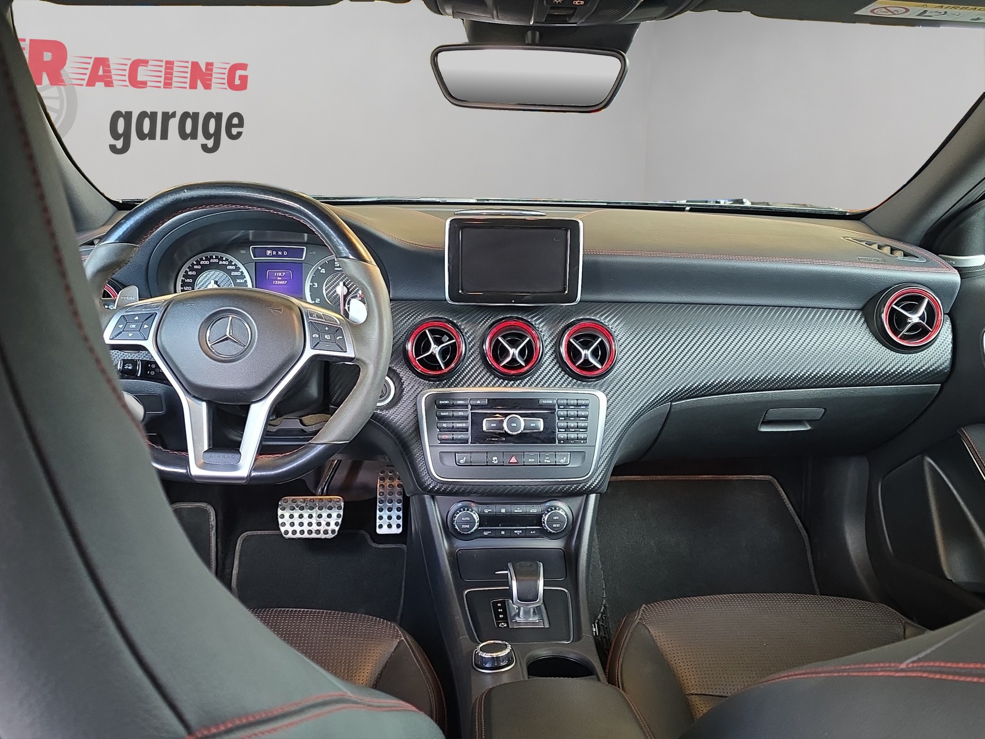 MERCEDES-BENZ A 45 AMG 4Matic Speedshift 7G-DCT-image-12