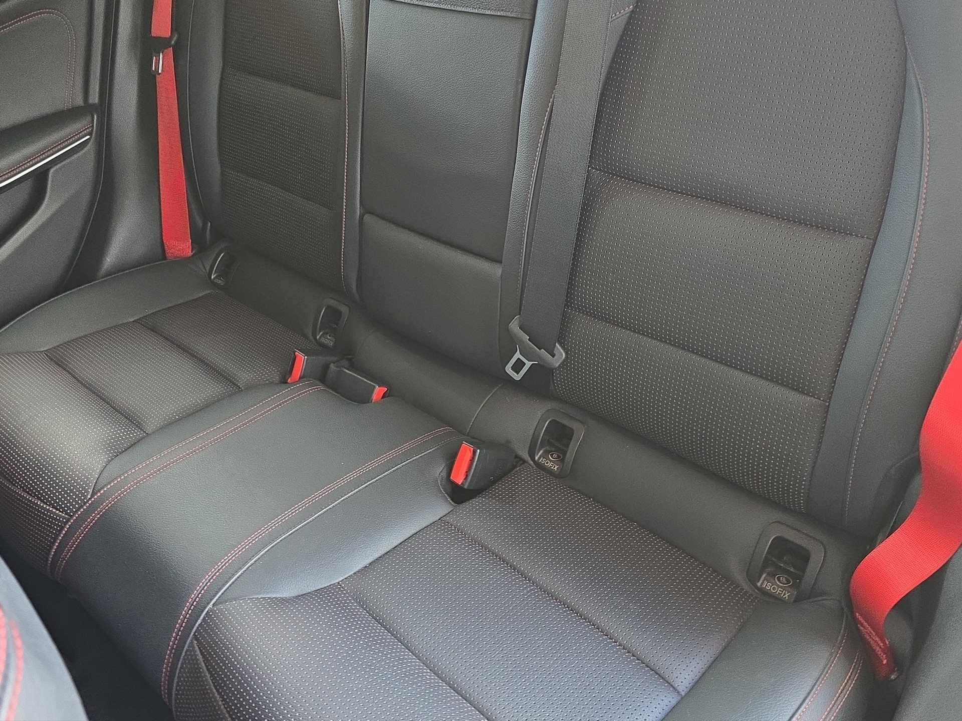 MERCEDES-BENZ A 45 AMG 4Matic Speedshift 7G-DCT-image-7