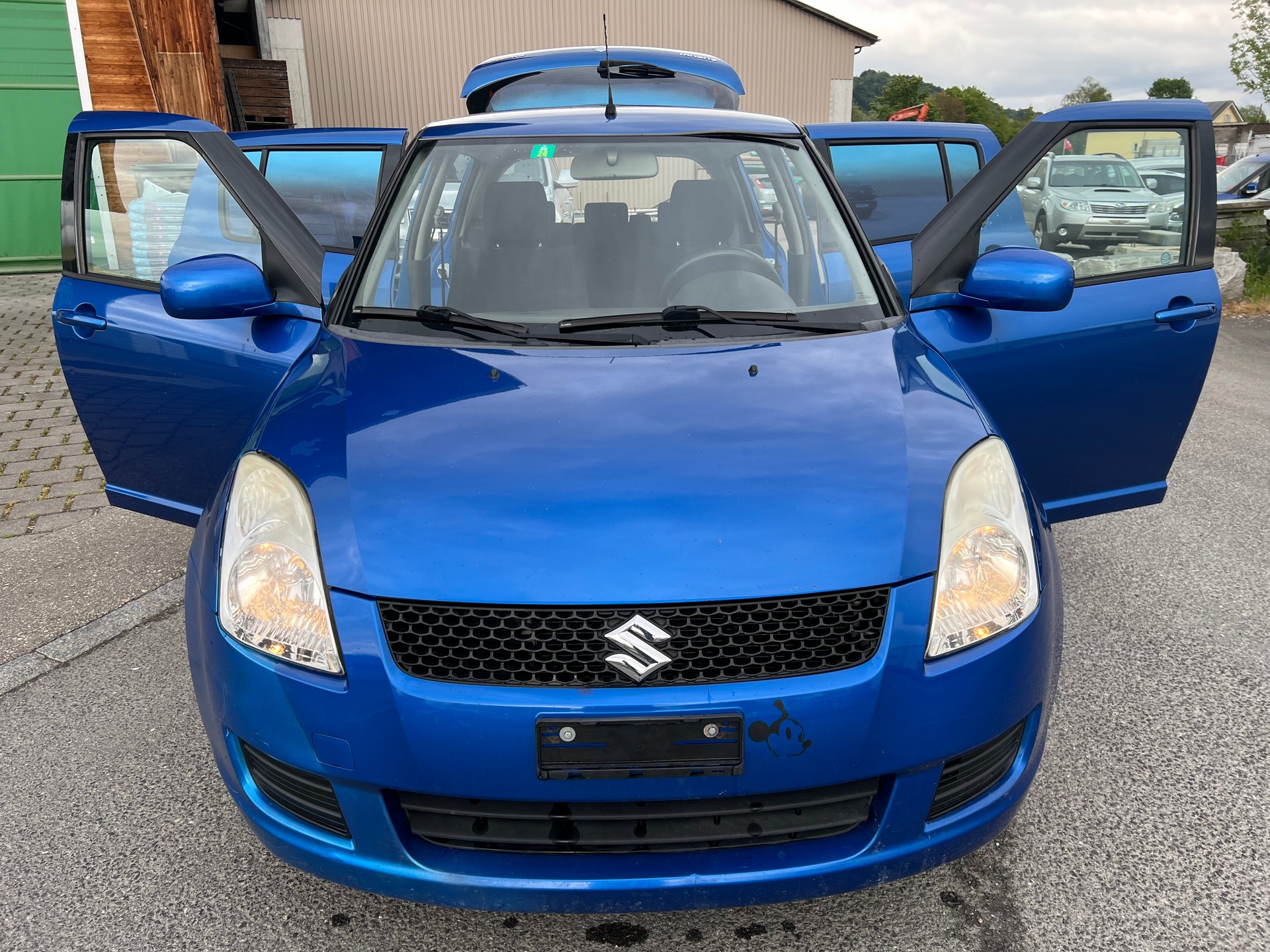 SUZUKI Swift 1.3i 16V GL-image-6