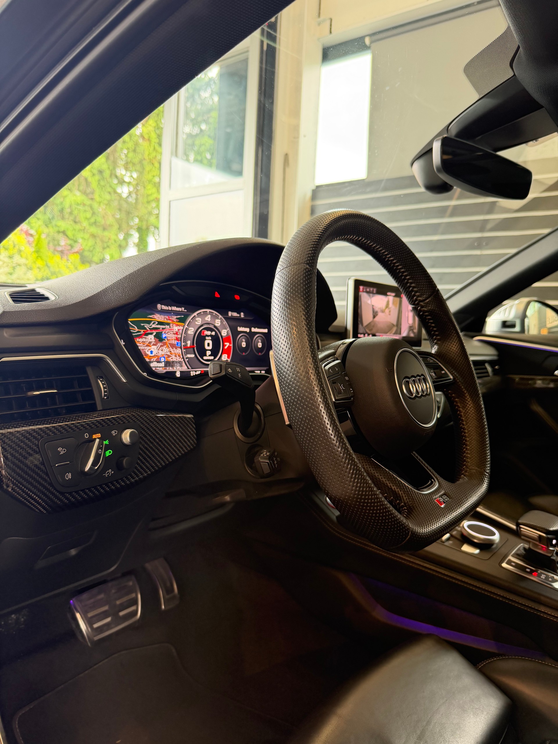 AUDI RS4 Avant 2.9 V6 TFSI quattro T-Tronic-image-10