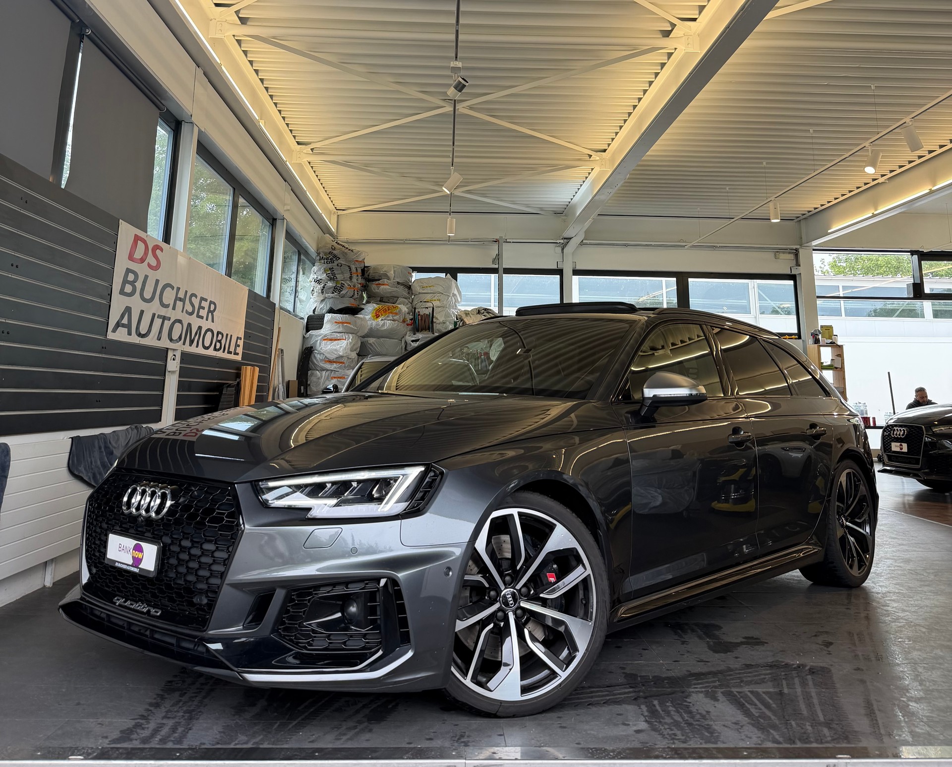 AUDI RS4 Avant 2.9 V6 TFSI quattro T-Tronic