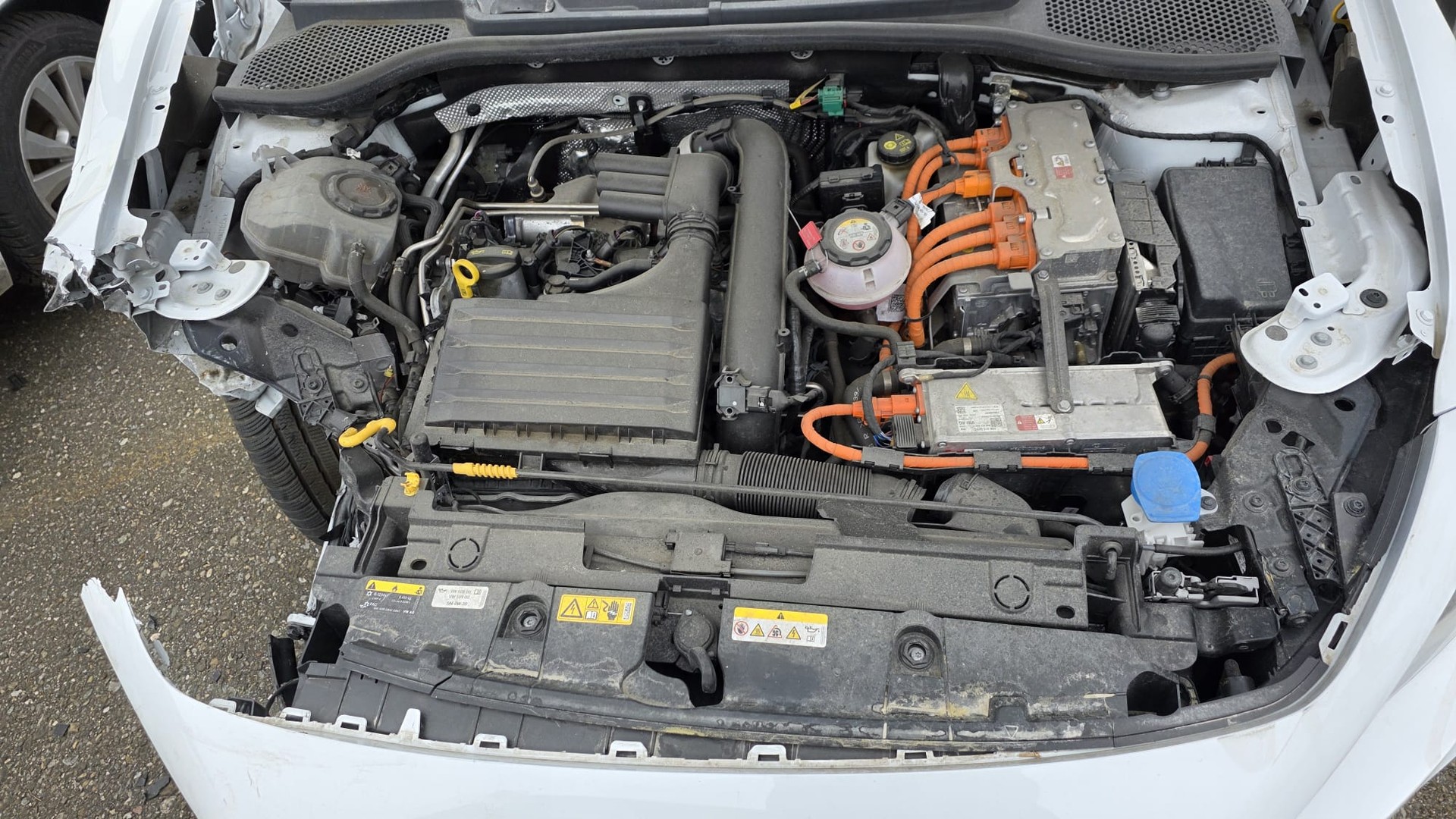 CUPRA Formentor 1.4 e-HYBRID pHEV VZ DSG-image-8