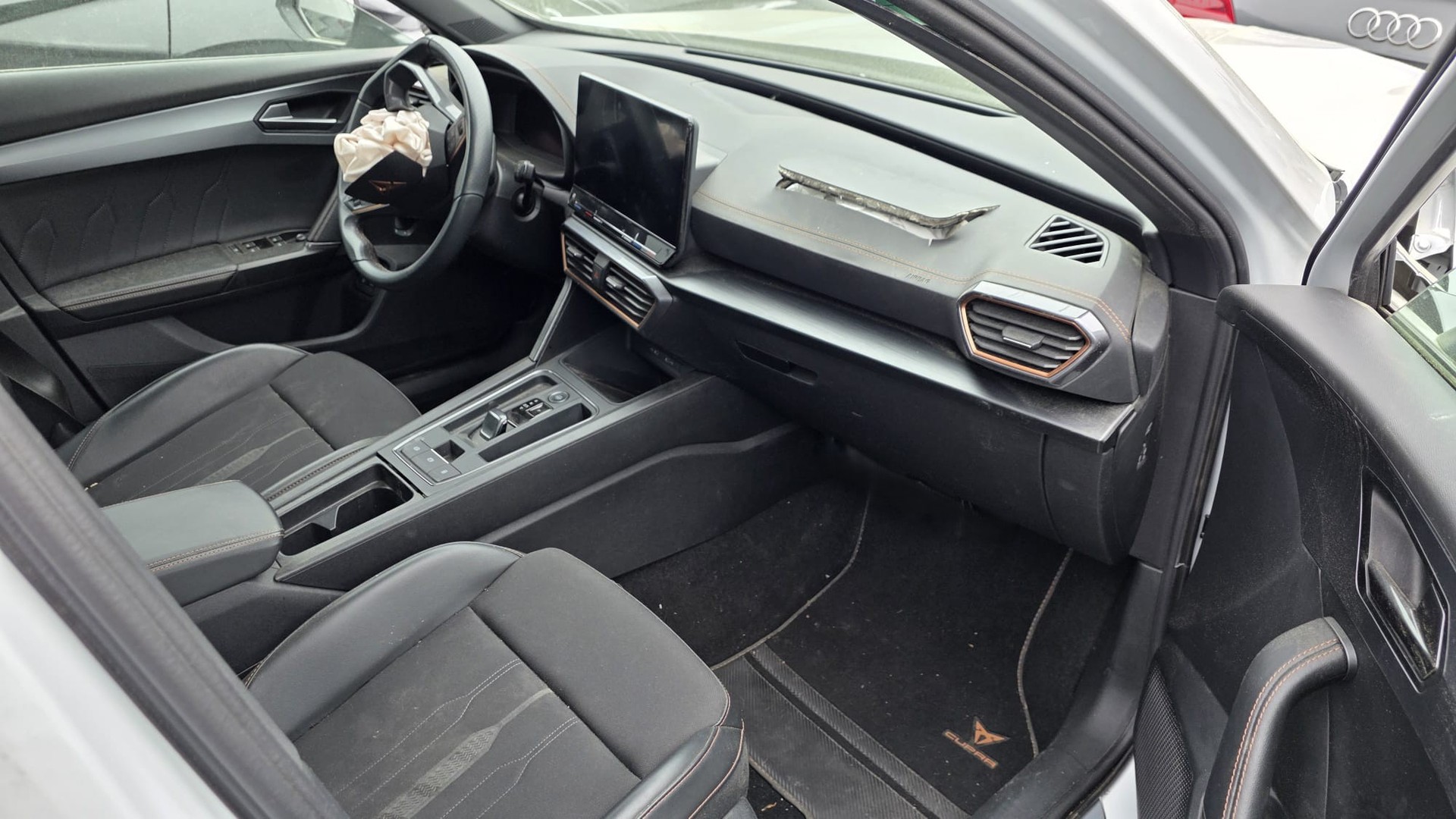 CUPRA Formentor 1.4 e-HYBRID pHEV VZ DSG-image-4