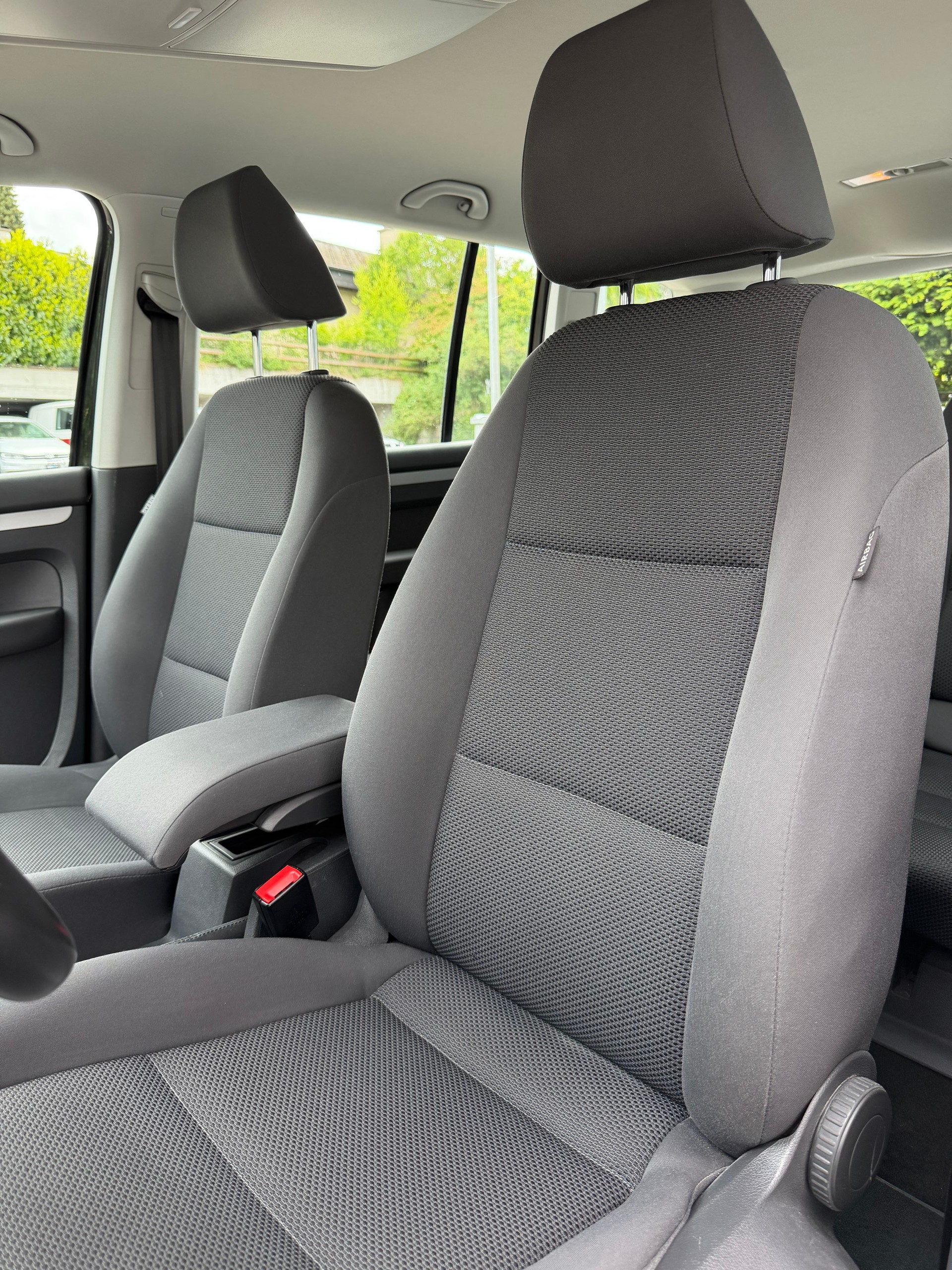 VW Touran 1.4 TSI Comfortline DSG-image-6