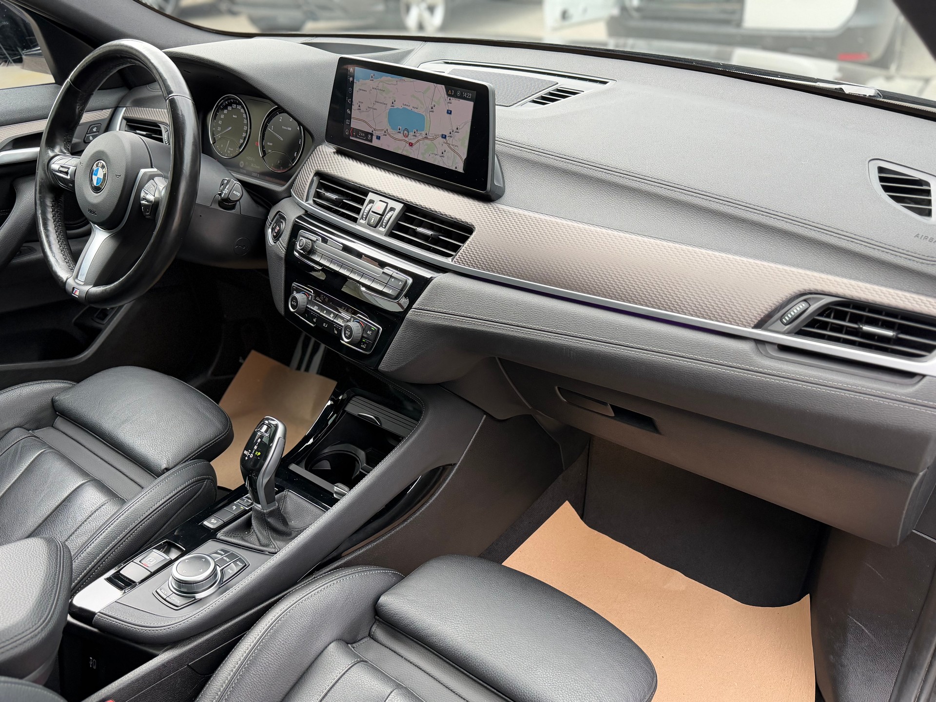 BMW X2 xDrive 25d M Sport Steptronic-image-15