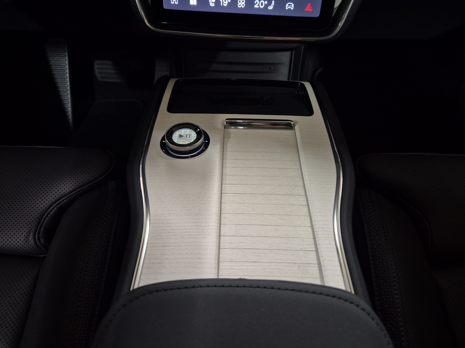 VOLVO EX90 Twin Performance Ultra AWD-image-14