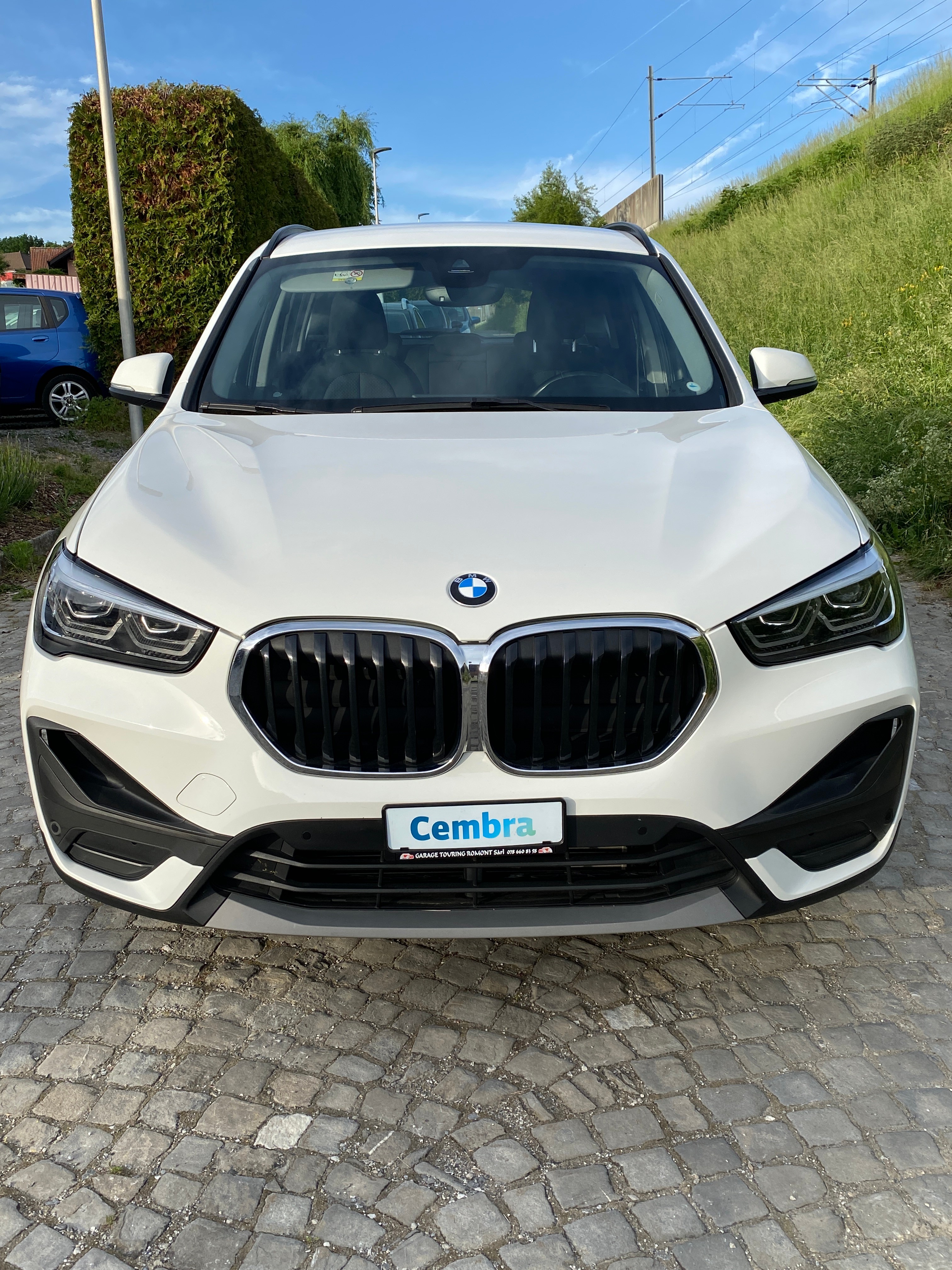 Car photo