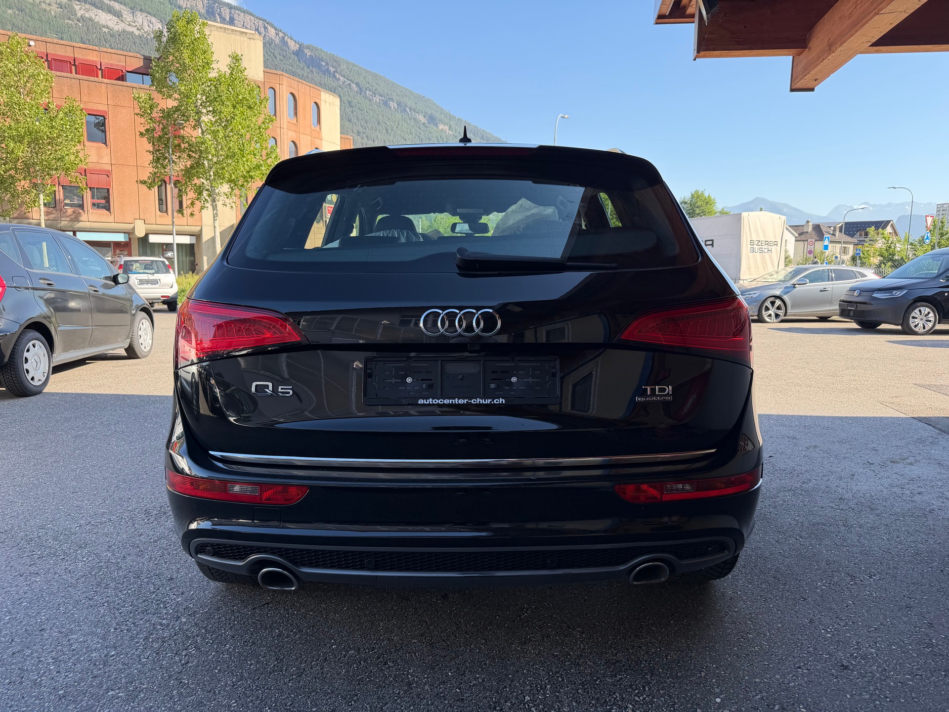 AUDI Q5 3.0 TDI clean quattro S-tronic-image-10