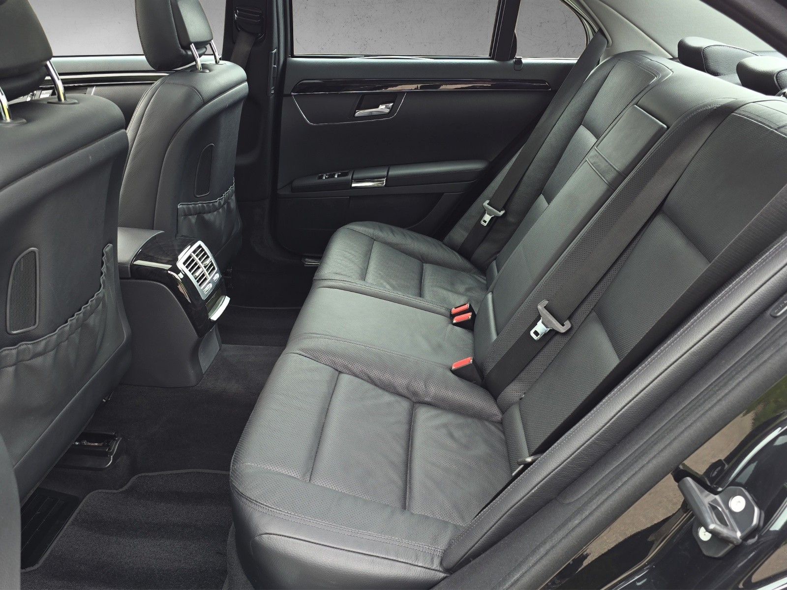 MERCEDES-BENZ S 350 BlueEfficiency SS 4Matic 7G-Tronic-image-14