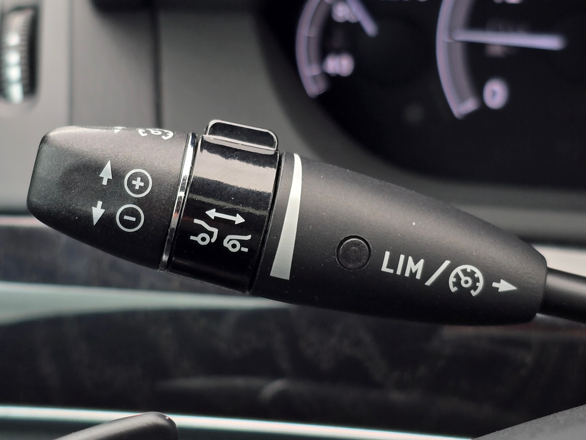 MERCEDES-BENZ S 350 BlueEfficiency SS 4Matic 7G-Tronic-image-29
