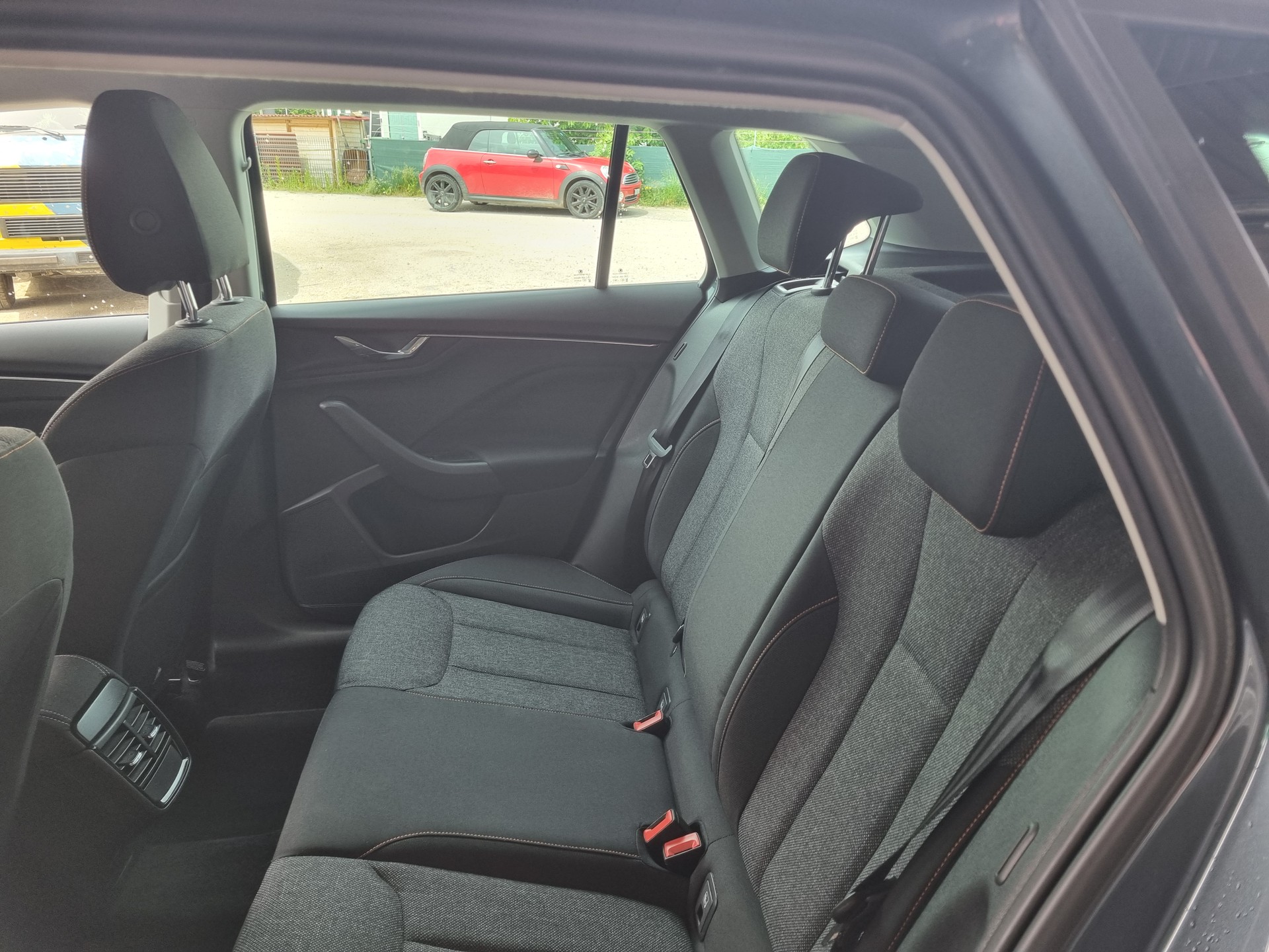 SKODA Kamiq 1.0 TSI Clever DSG-image-8