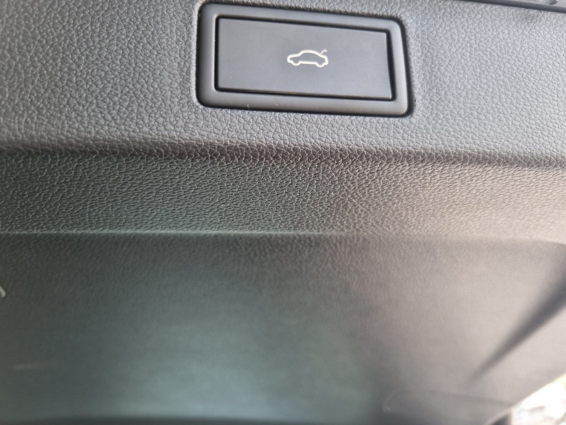 SKODA Kamiq 1.0 TSI Clever DSG-image-10