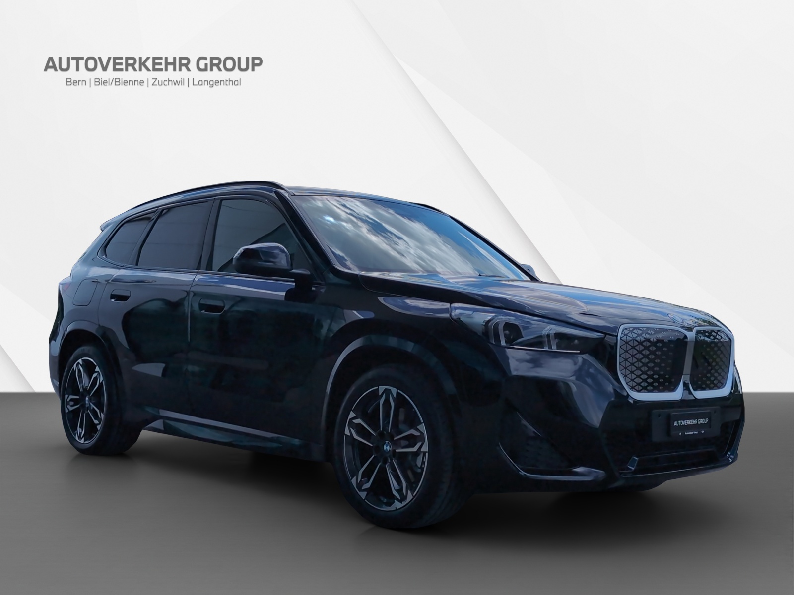 BMW iX1 xDrive 30 Ed. M Sport-image-7