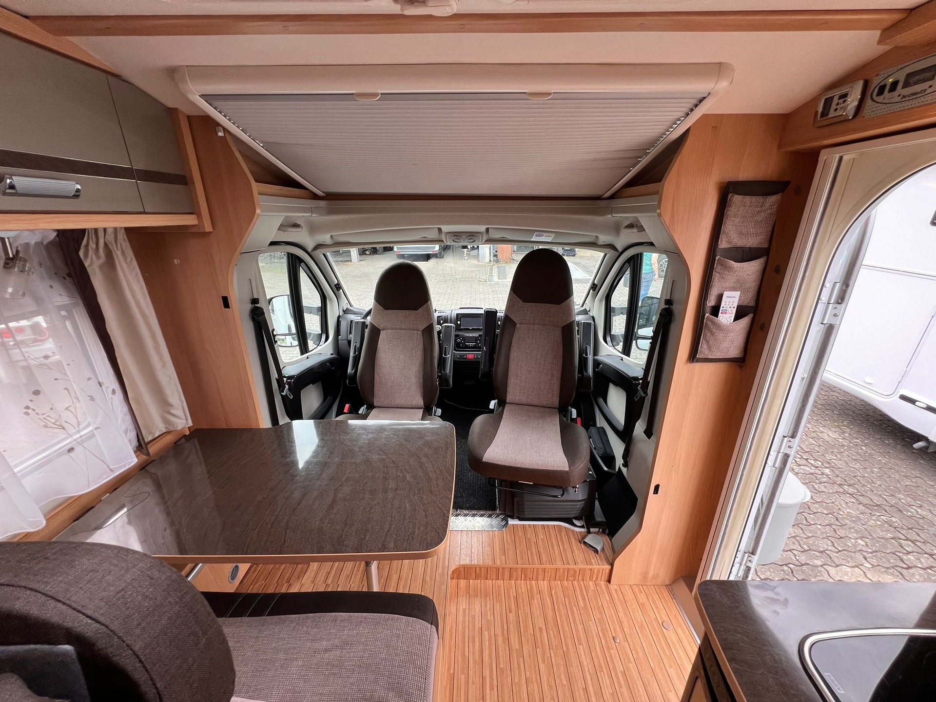 DETHLEFFS Globe ST 685-image-6