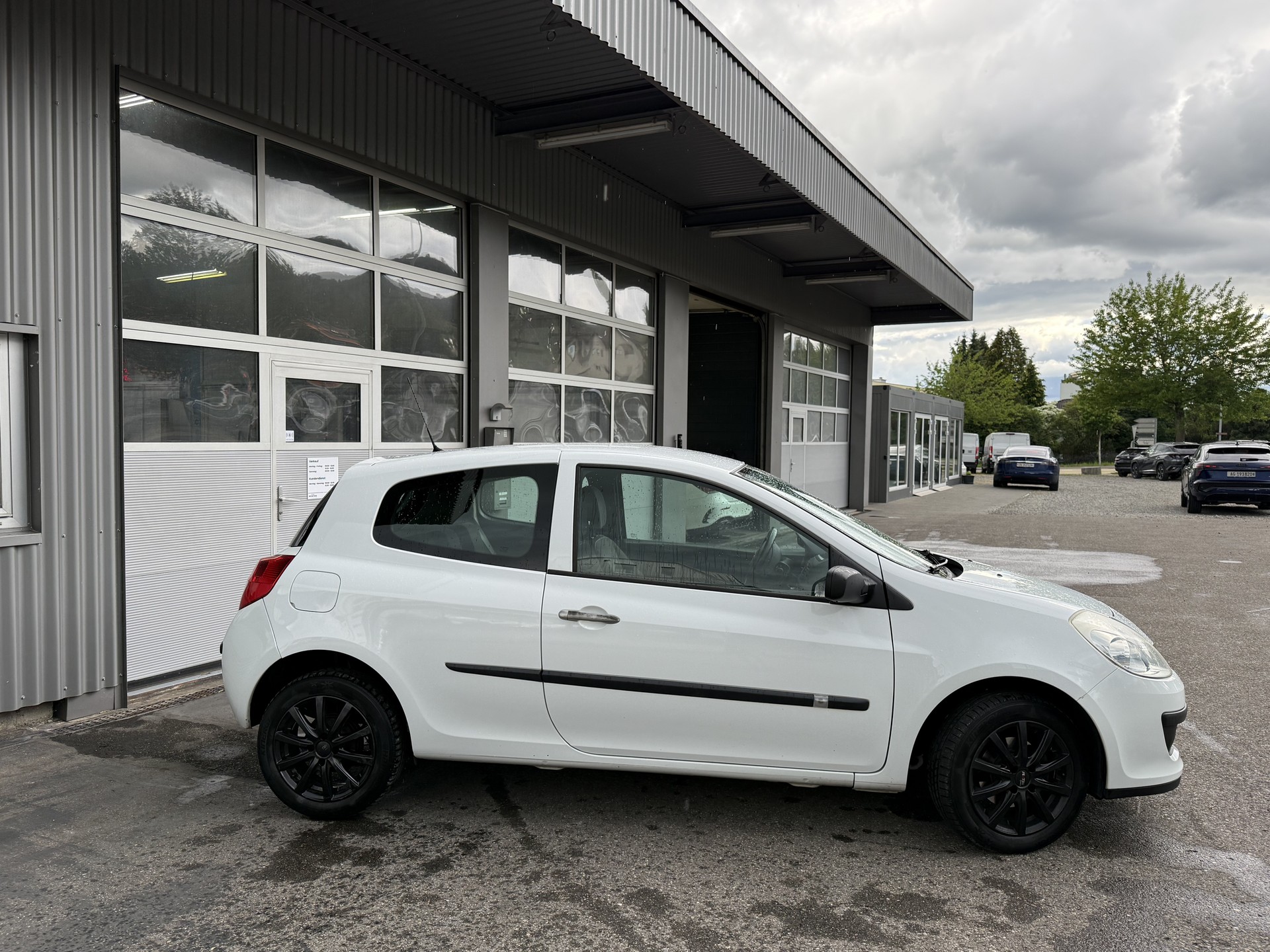 RENAULT Clio 1.2 16V Expression-image-6