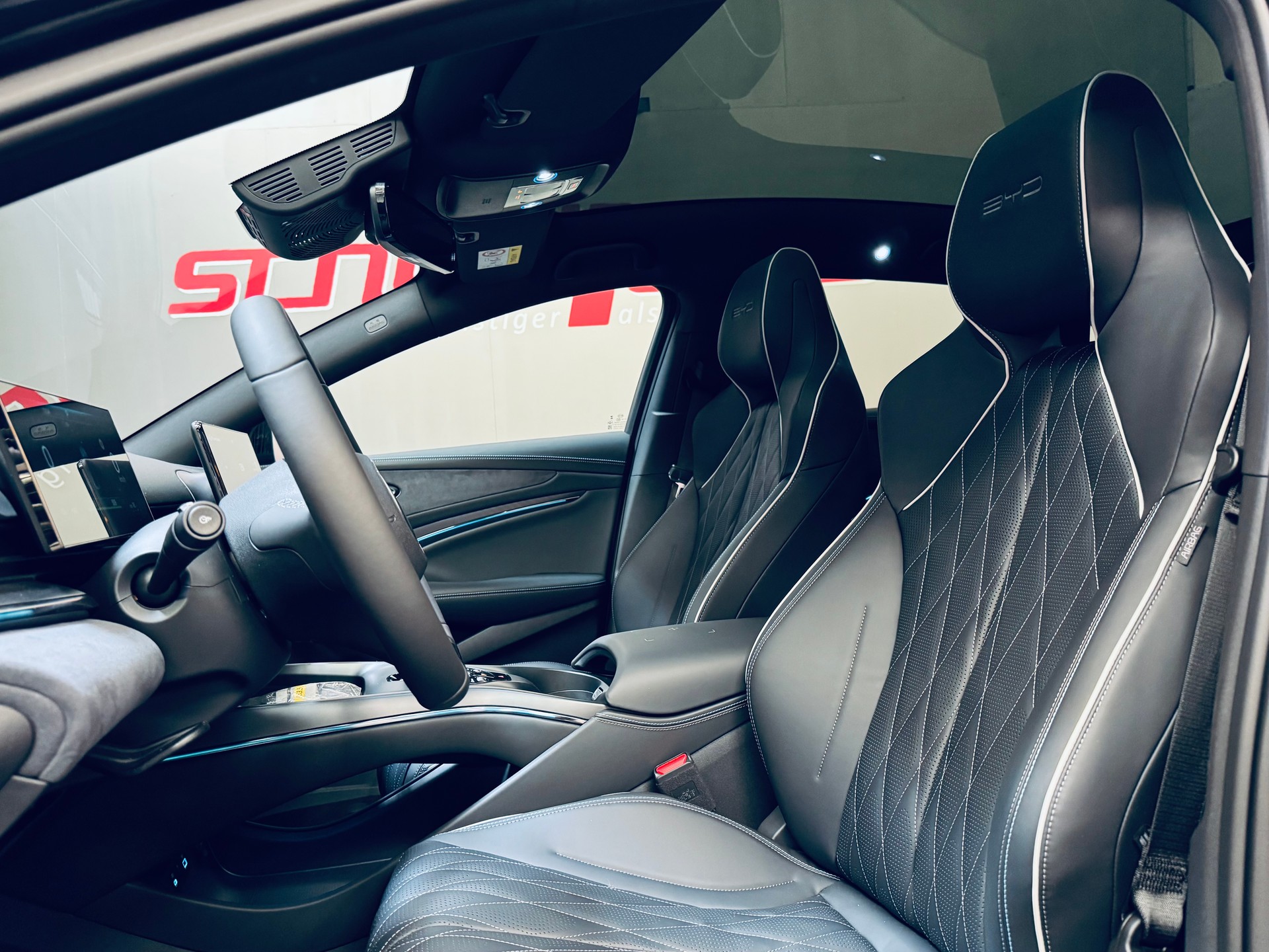 BYD Seal 82,2 kWh Excellence AWD MY 26-image-10