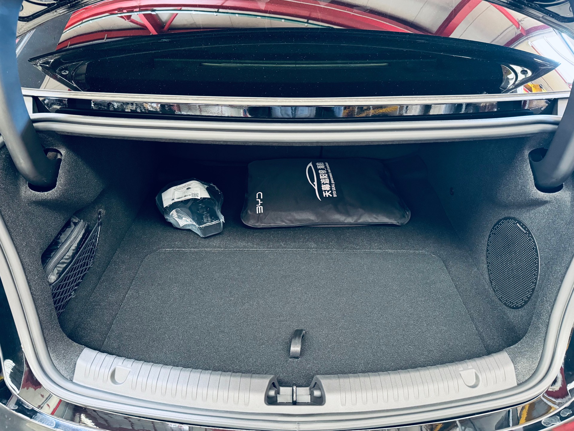 BYD Seal 82,2 kWh Excellence AWD MY 26-image-9