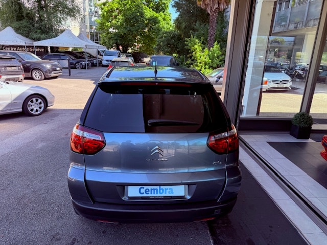 CITROEN C4 Picasso 1.6i 16V Attraction-image-7