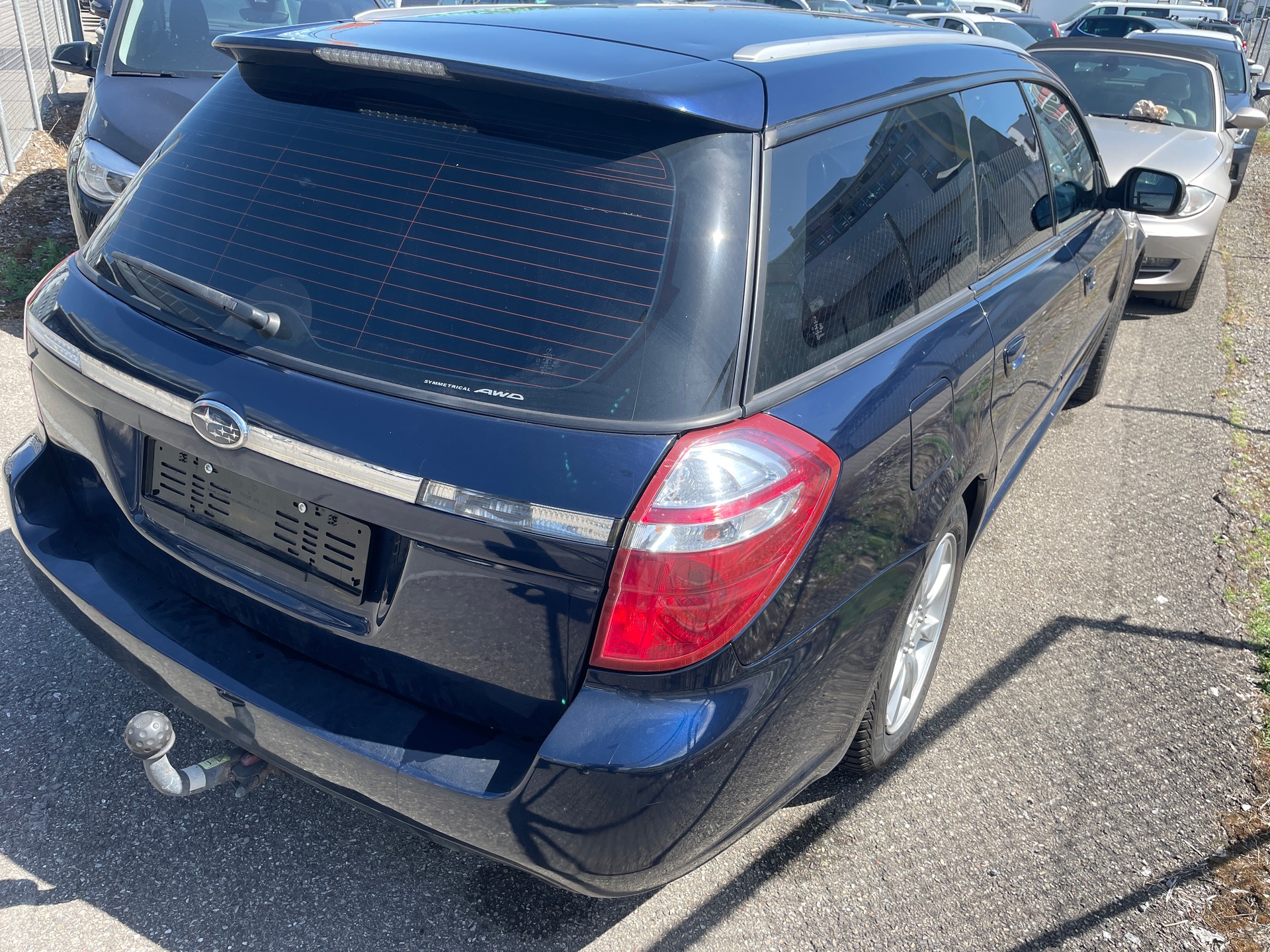 SUBARU Legacy 2.0R AWD Comfort-image-3