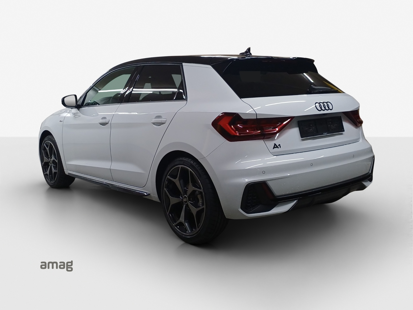 AUDI A1 Sportback 30 TFSI S Line S-tronic-image-2
