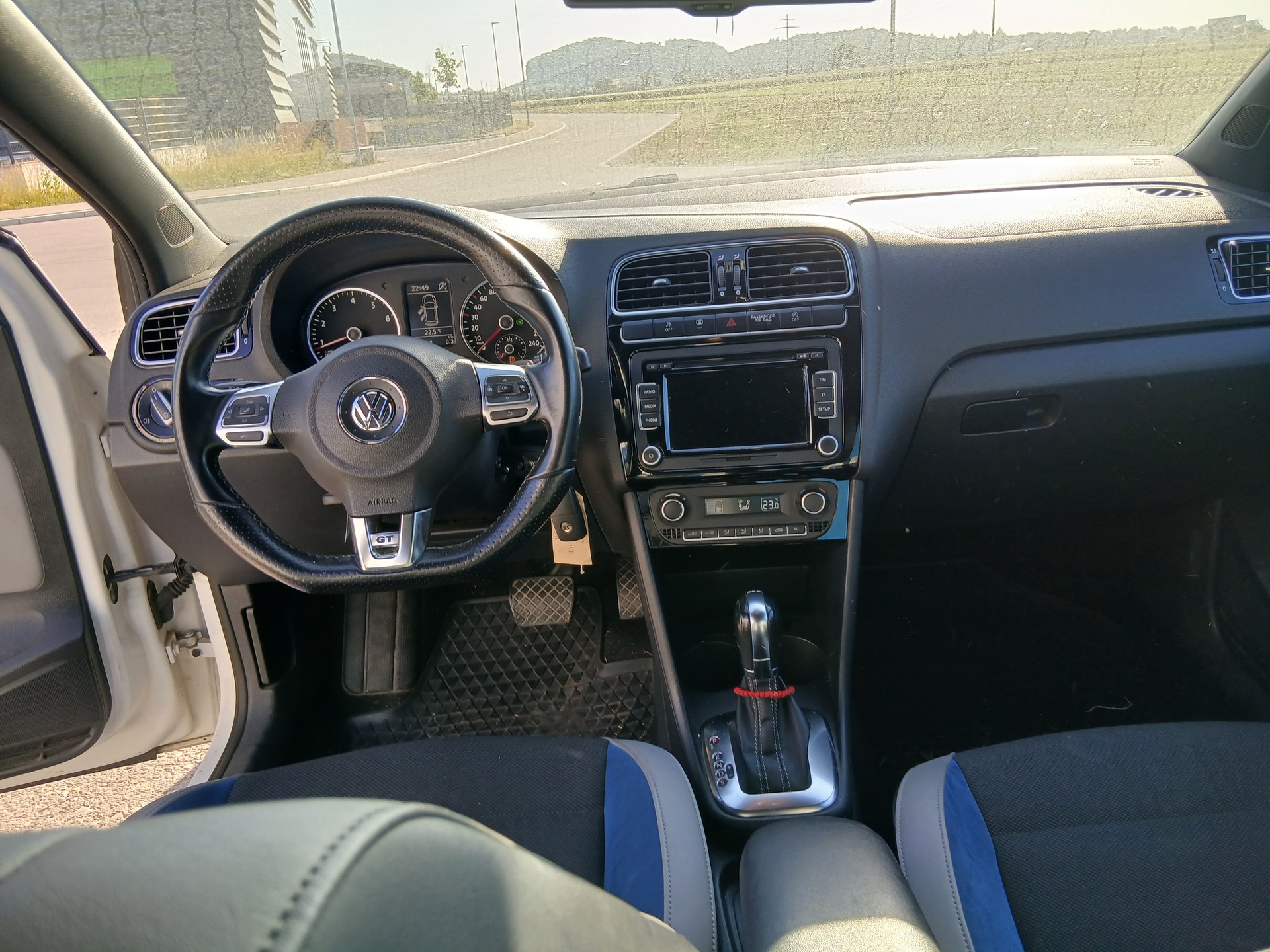 VW Polo 1.4 TSI BlueGT DSG-image-7